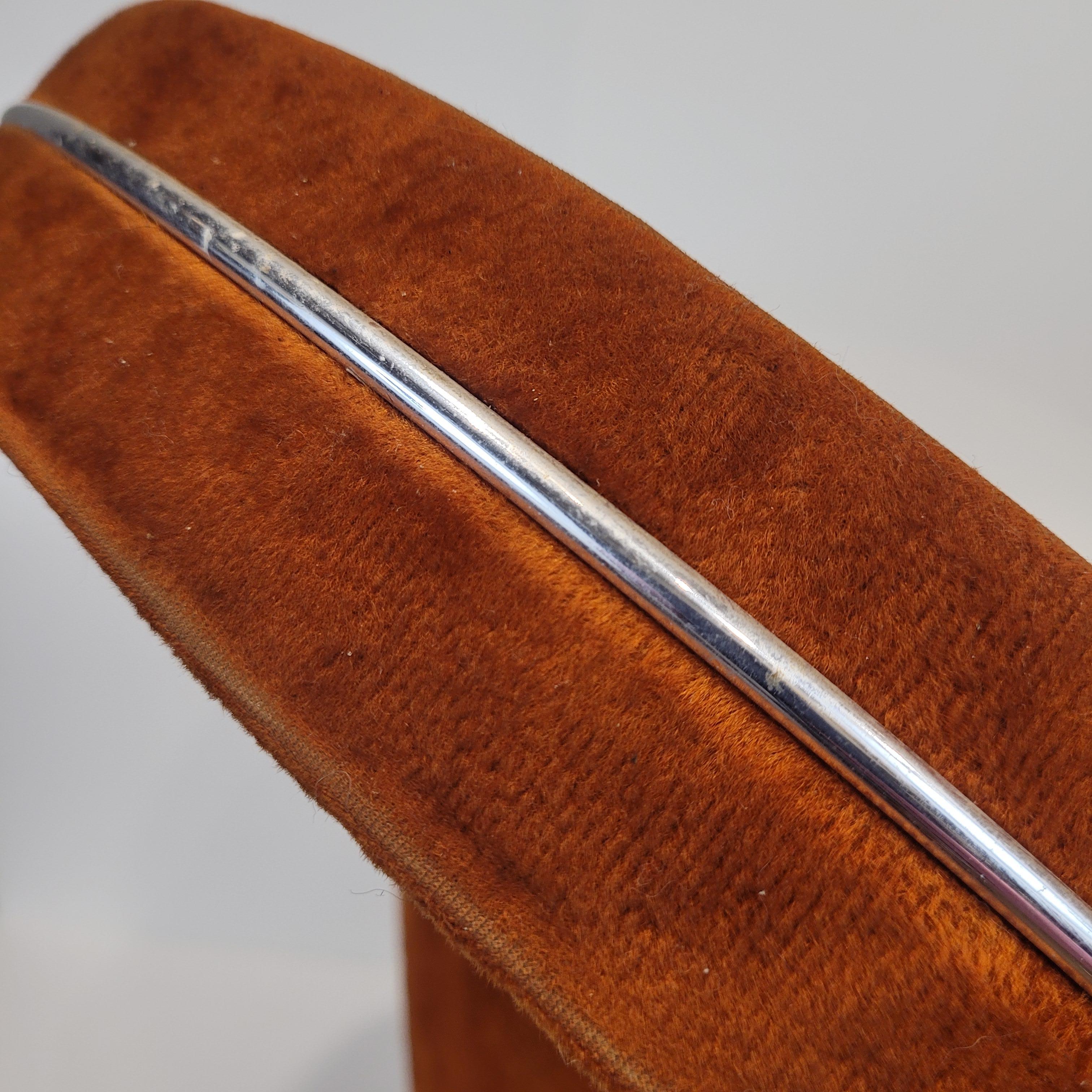Italienischer orangefarbener Schminkspiegel aus dem Space Age, Poltrona Frau-Stil, Samtpolsterung im Angebot 5