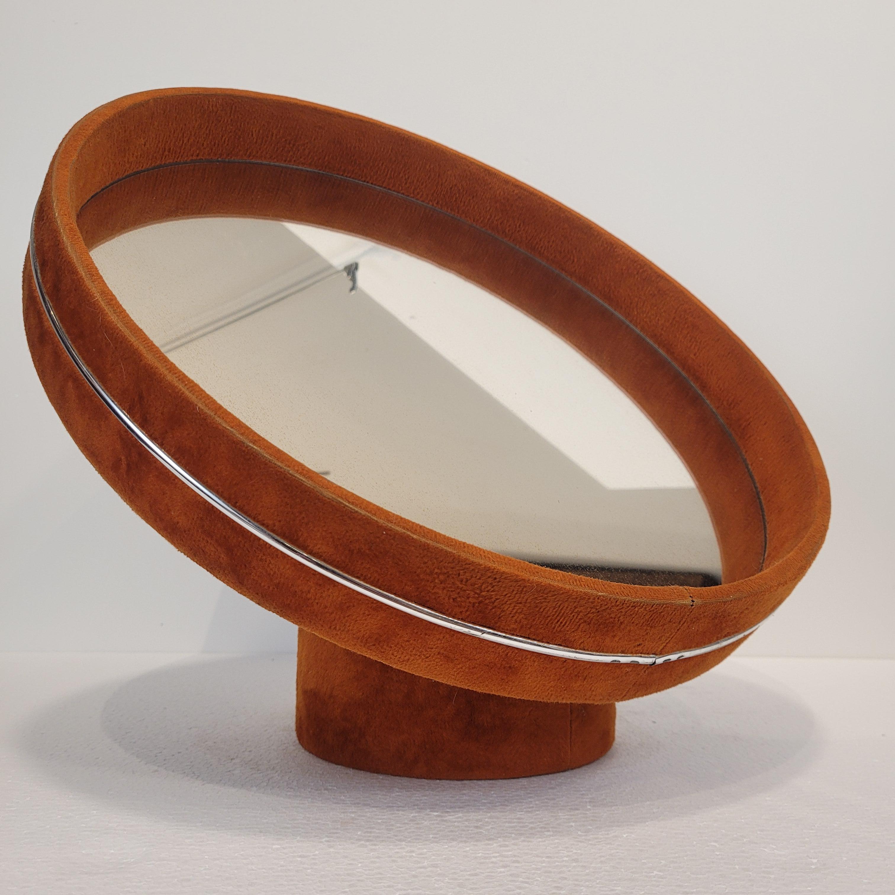 Italienischer orangefarbener Schminkspiegel aus dem Space Age, Poltrona Frau-Stil, Samtpolsterung im Angebot 8