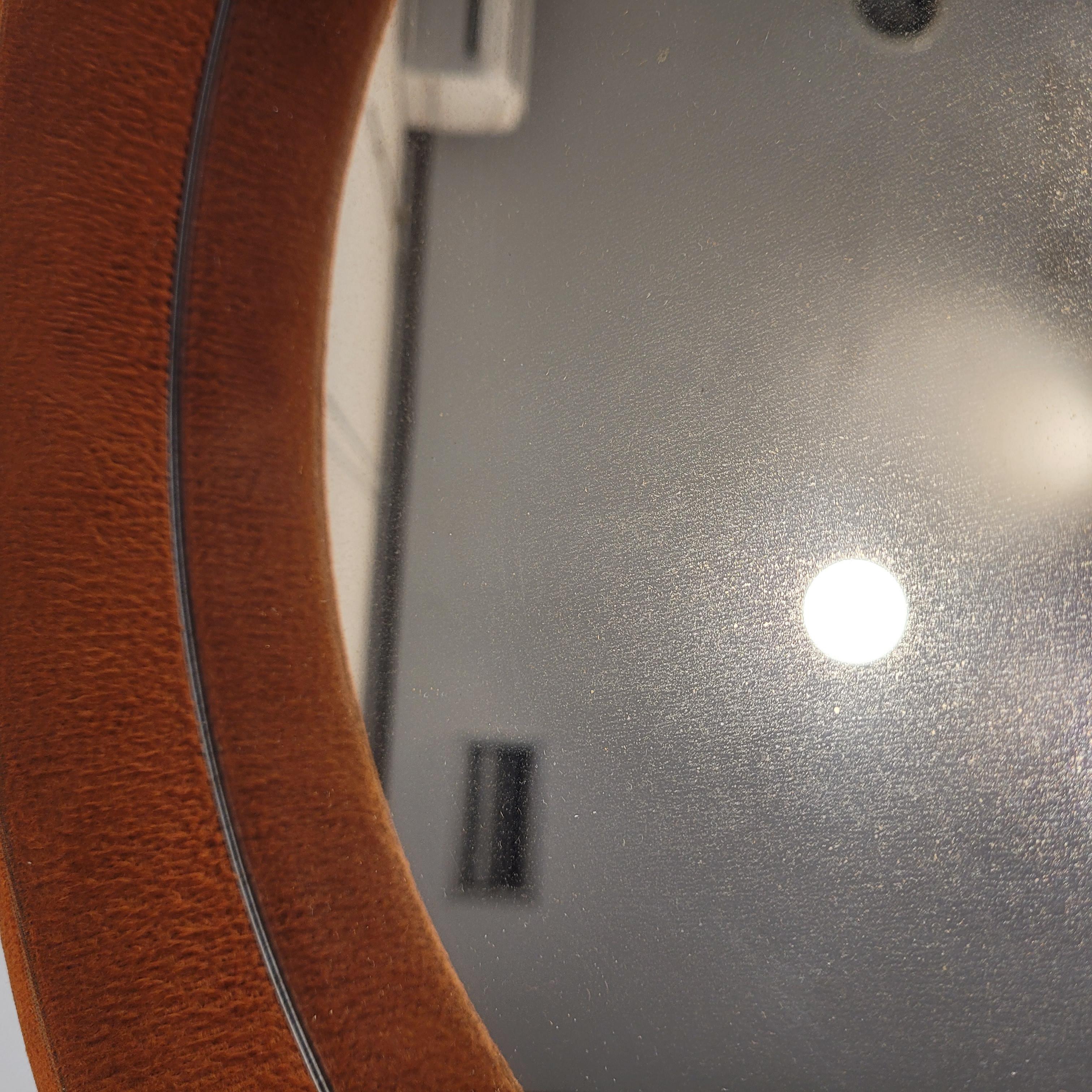 Italienischer orangefarbener Schminkspiegel aus dem Space Age, Poltrona Frau-Stil, Samtpolsterung im Angebot 11