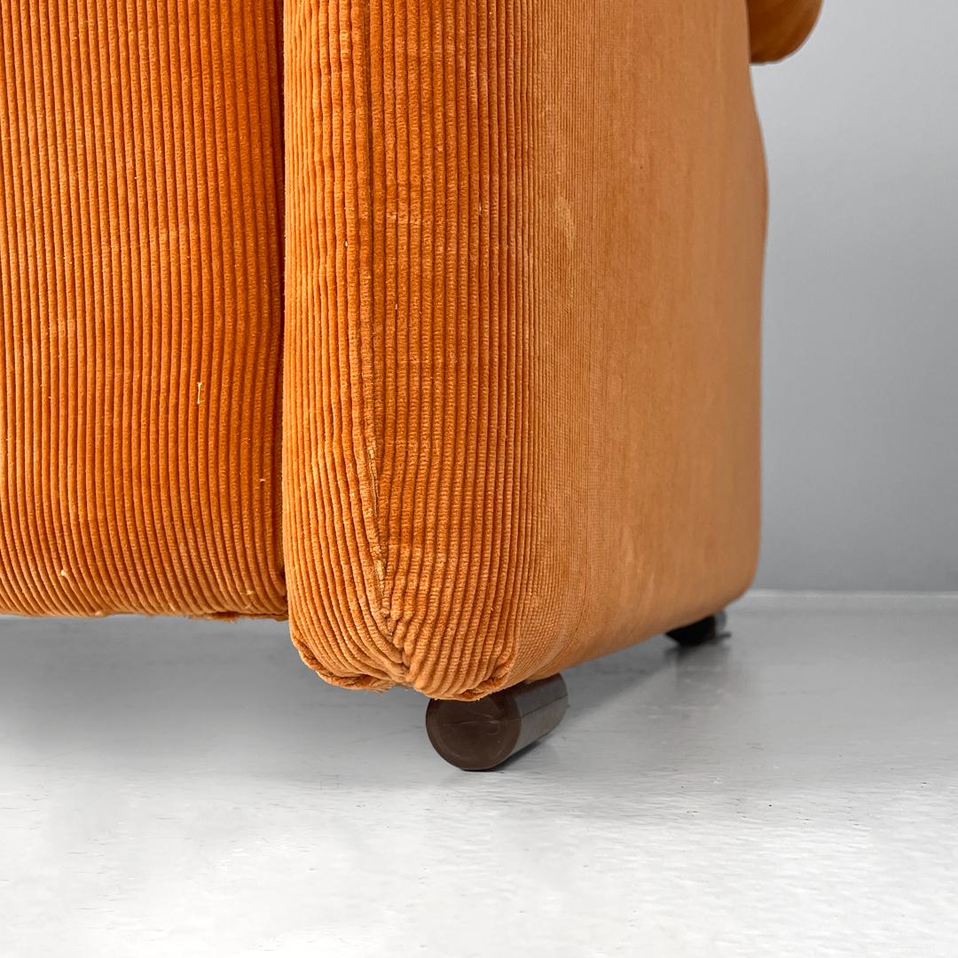 Italian orange velvet armchairs Coronado by Afra and Tobia Scarpa for B&B, 1970s For Sale 7
