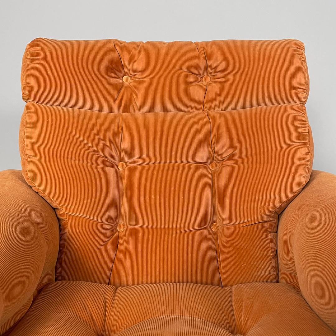 Italian orange velvet armchairs Coronado by Afra and Tobia Scarpa for B&B, 1970s For Sale 2