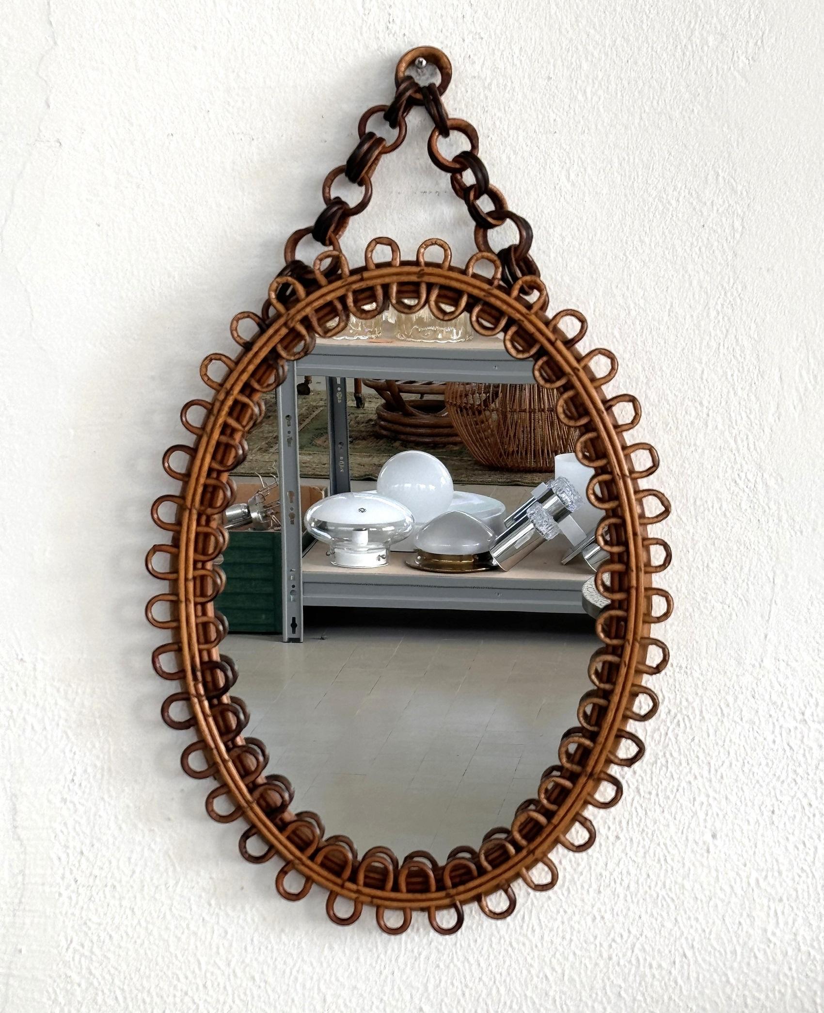 Mid-Century moderno Specchio da parete di design organico italiano in rattan e bambù, anni '60 in vendita