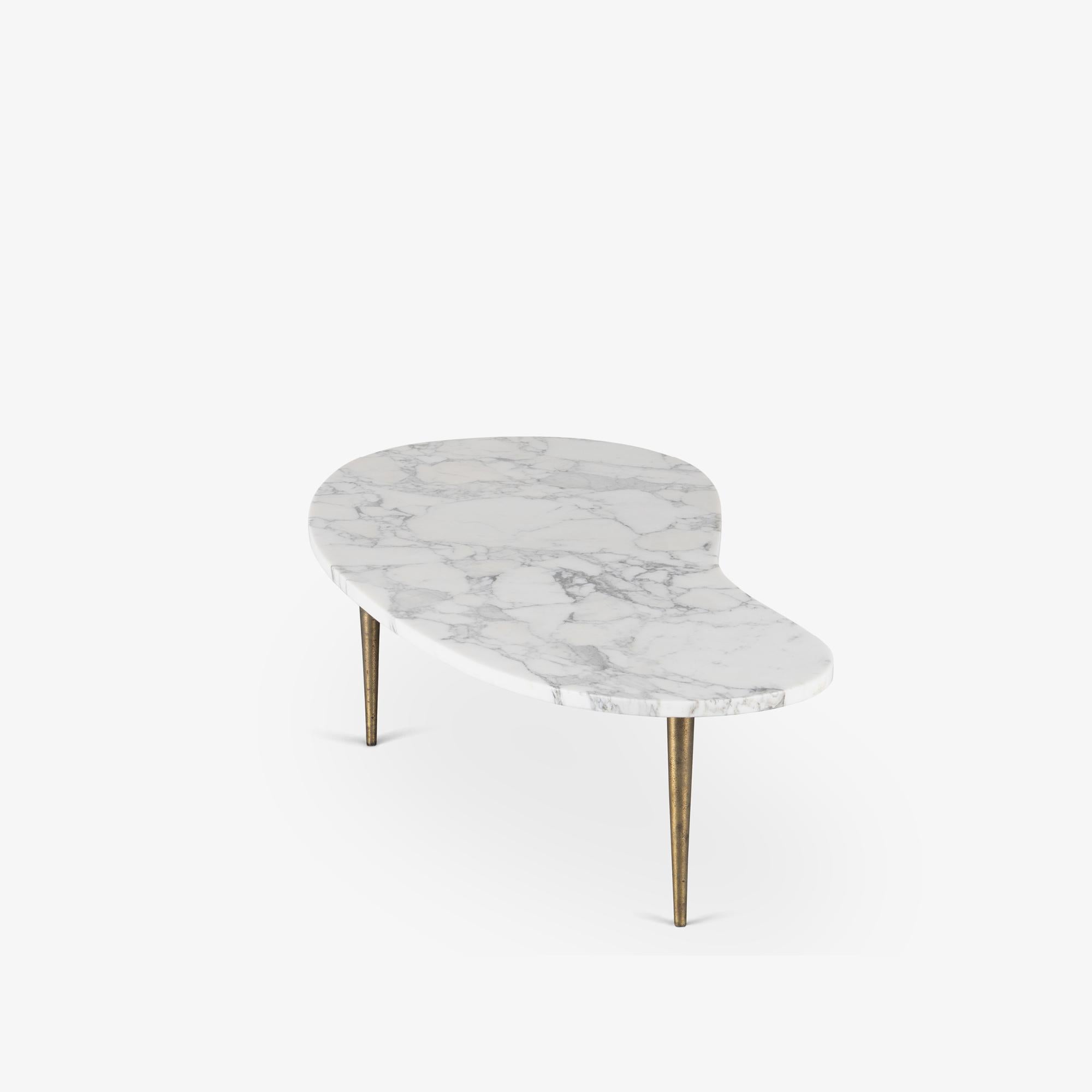 Mid-Century Modern Italian Organic Form Carrara Marble Cocktail Table with Brass Legs For Sale