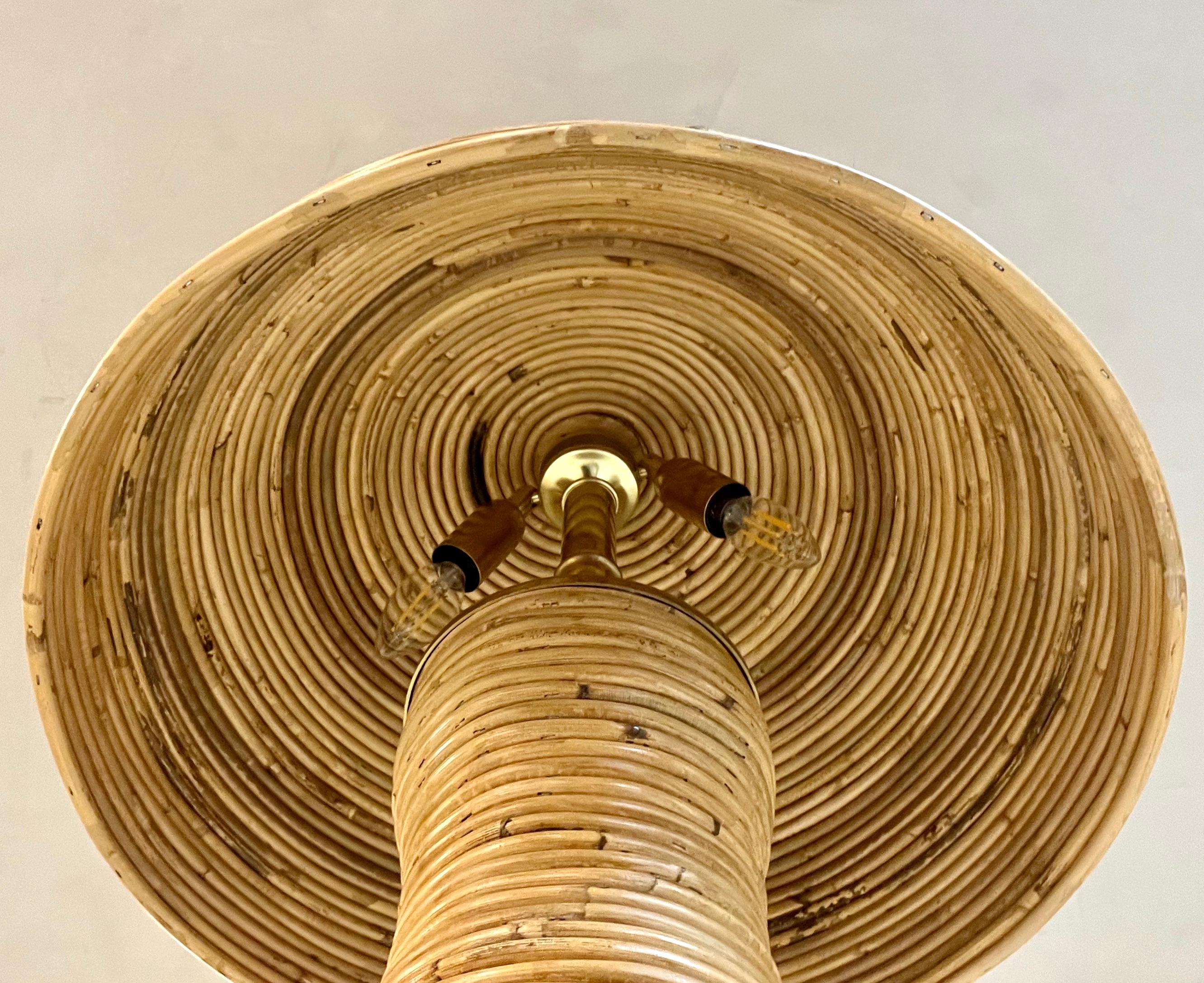 Lampe de table/de sol italienne Organic Modern Contemporary Brass Rattan Tall Mushroom Table/Floor Lamp en vente 7