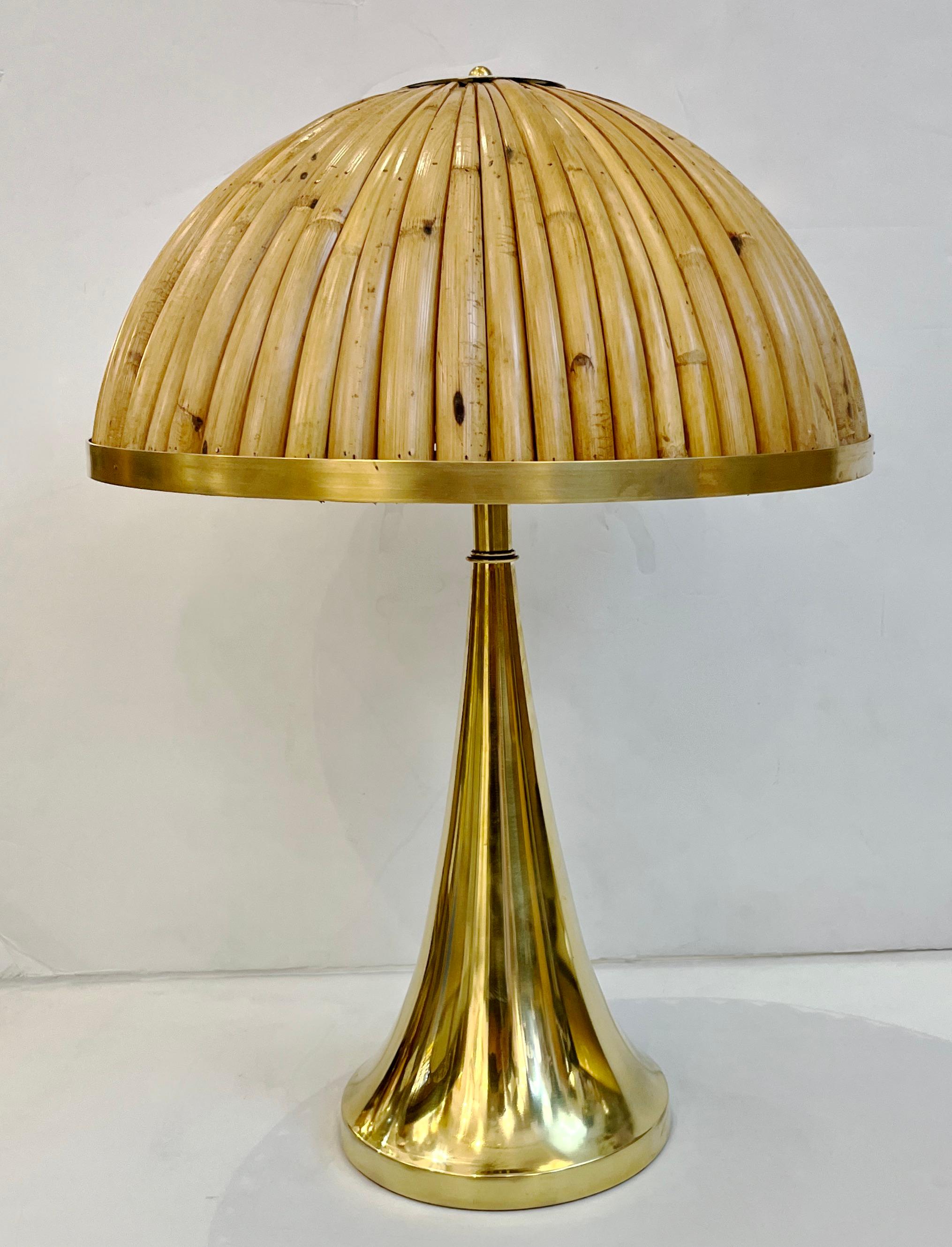 Italian Organic Modern Contemporary Pair Tall Brass & Rattan Sleek Table Lamps For Sale 5