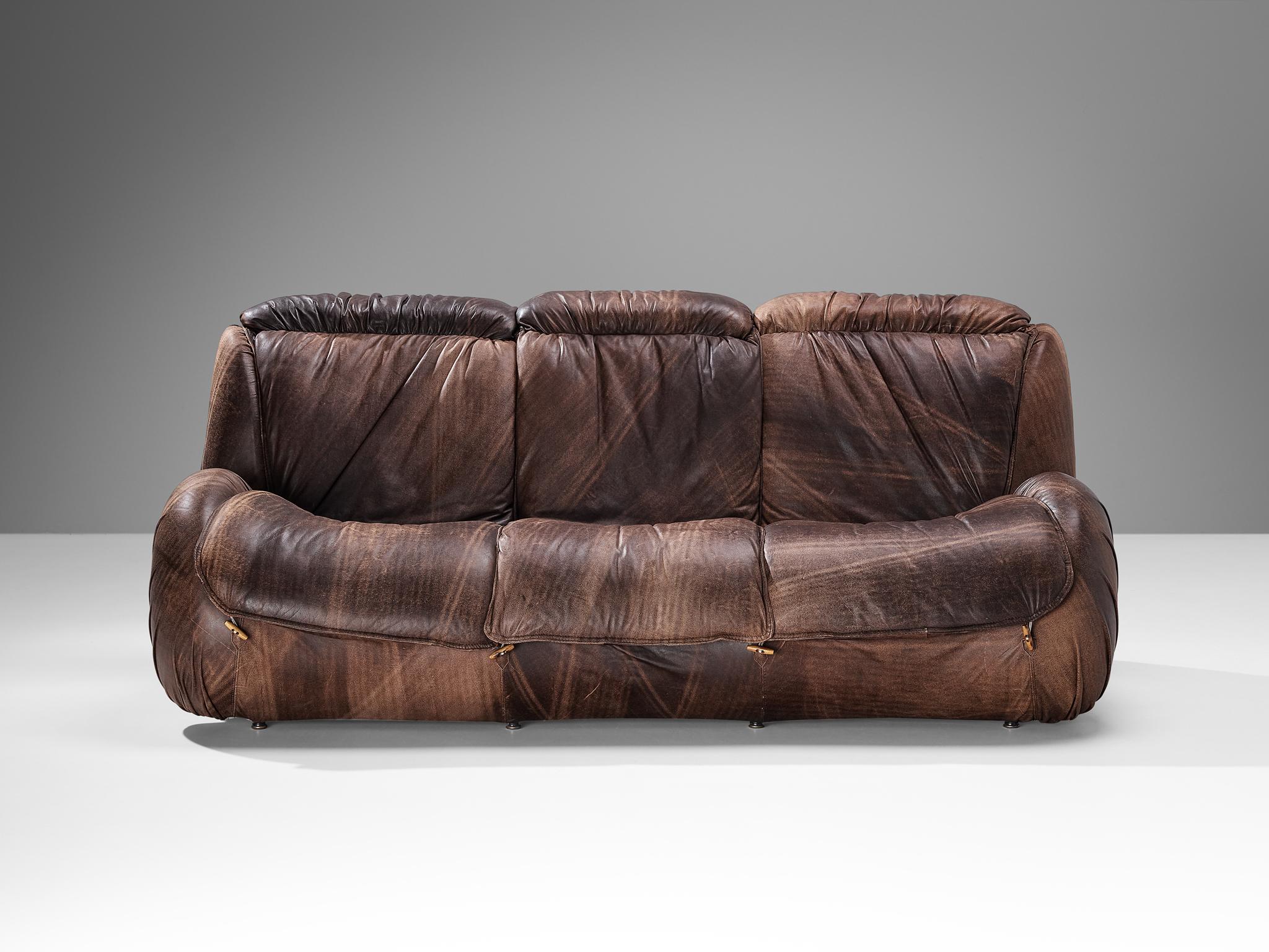 Italian Organic Shaped Sofa in Brown Patinated Leather  In Good Condition For Sale In Waalwijk, NL
