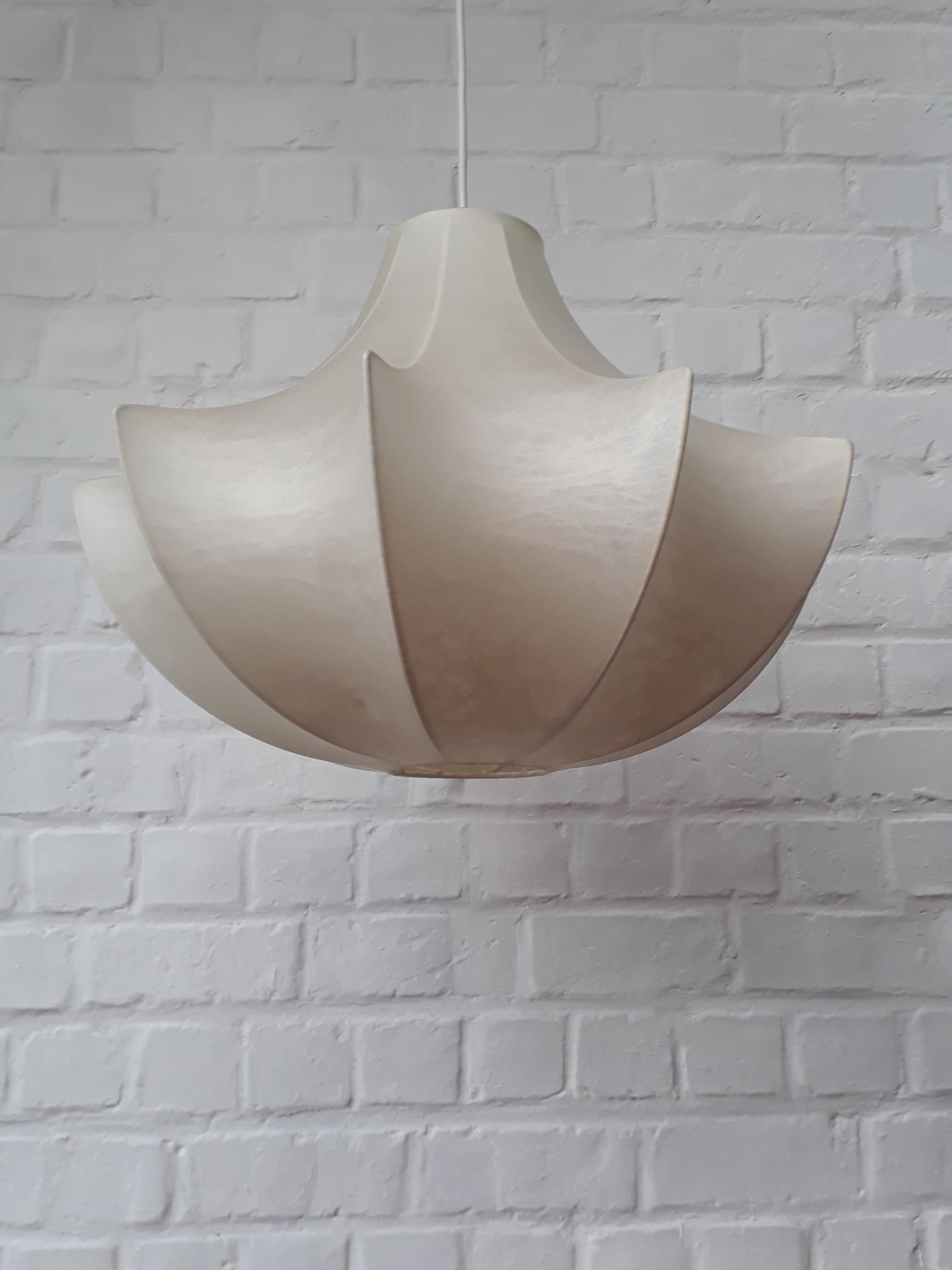 Midcentury Italian cocoon type pendant lamp, sprayed plastic filaments “skin” on metal wire structure.
