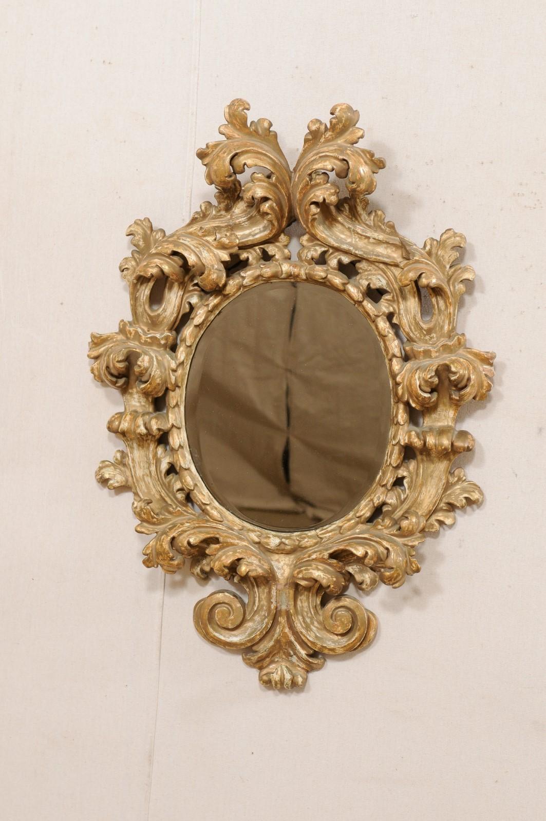 Italian Ornate Acanthus-Carved Mirror w/Oblong, Oval-Shaped Glass, 18th/19th C. In Good Condition For Sale In Atlanta, GA