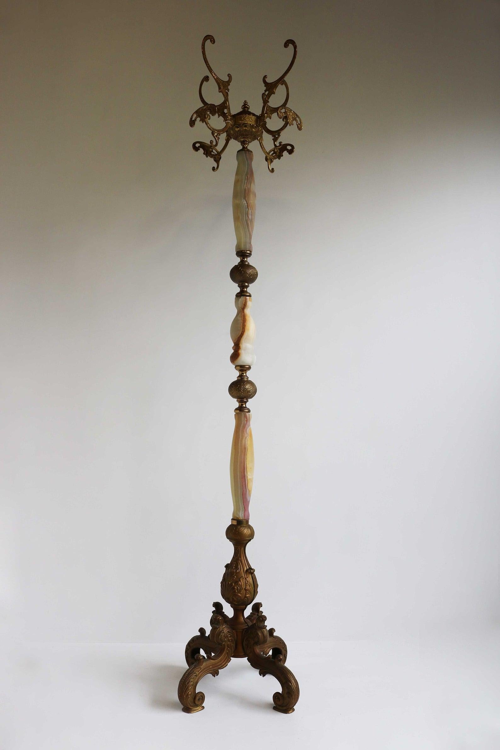 Hollywood Regency Italian Ornate Antique Brass & Onyx Brown Marble Coat Hat Rack Hall Tree, 1950s