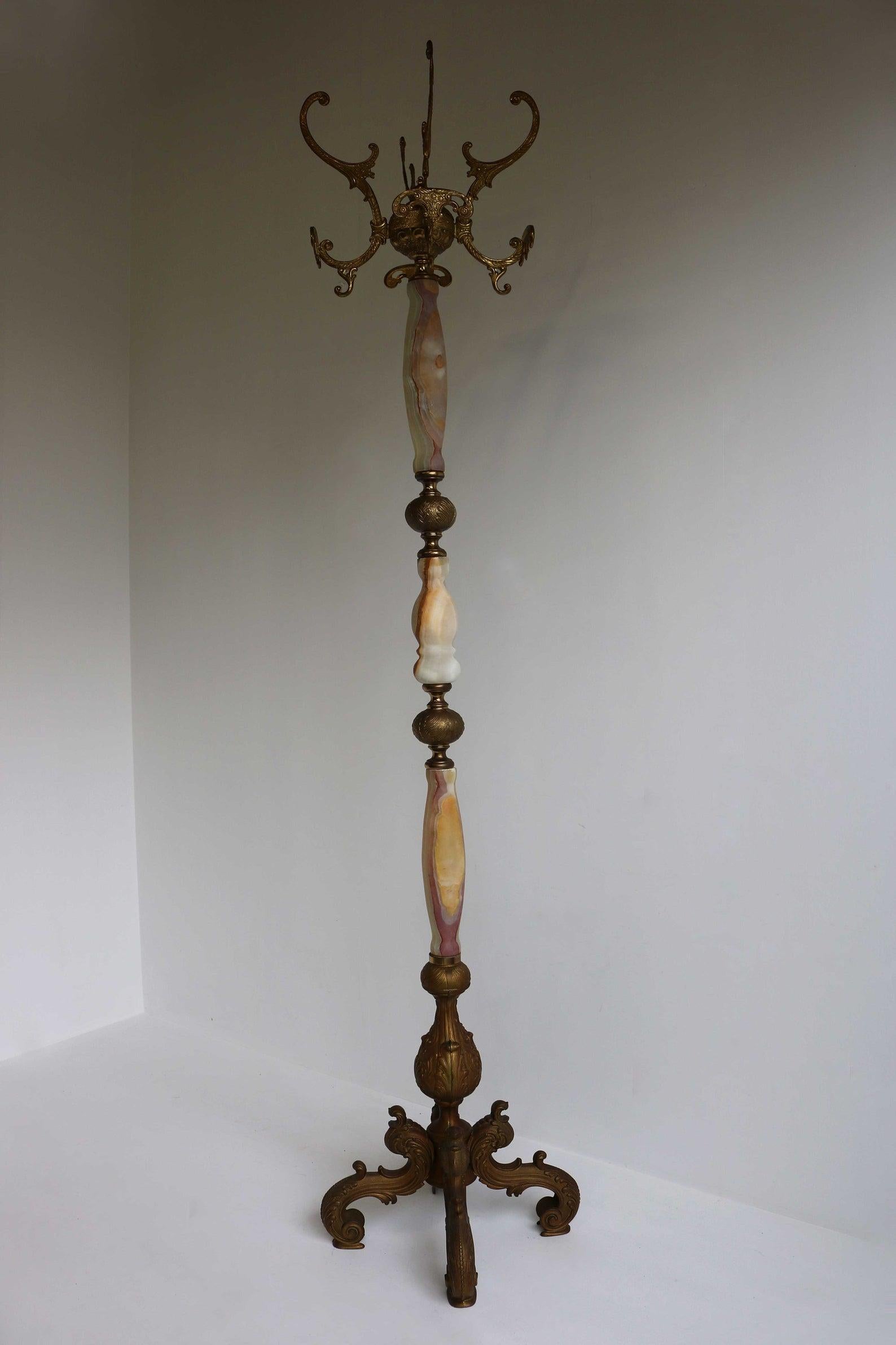Mid-20th Century Italian Ornate Antique Brass & Onyx Brown Marble Coat Hat Rack Hall Tree, 1950s