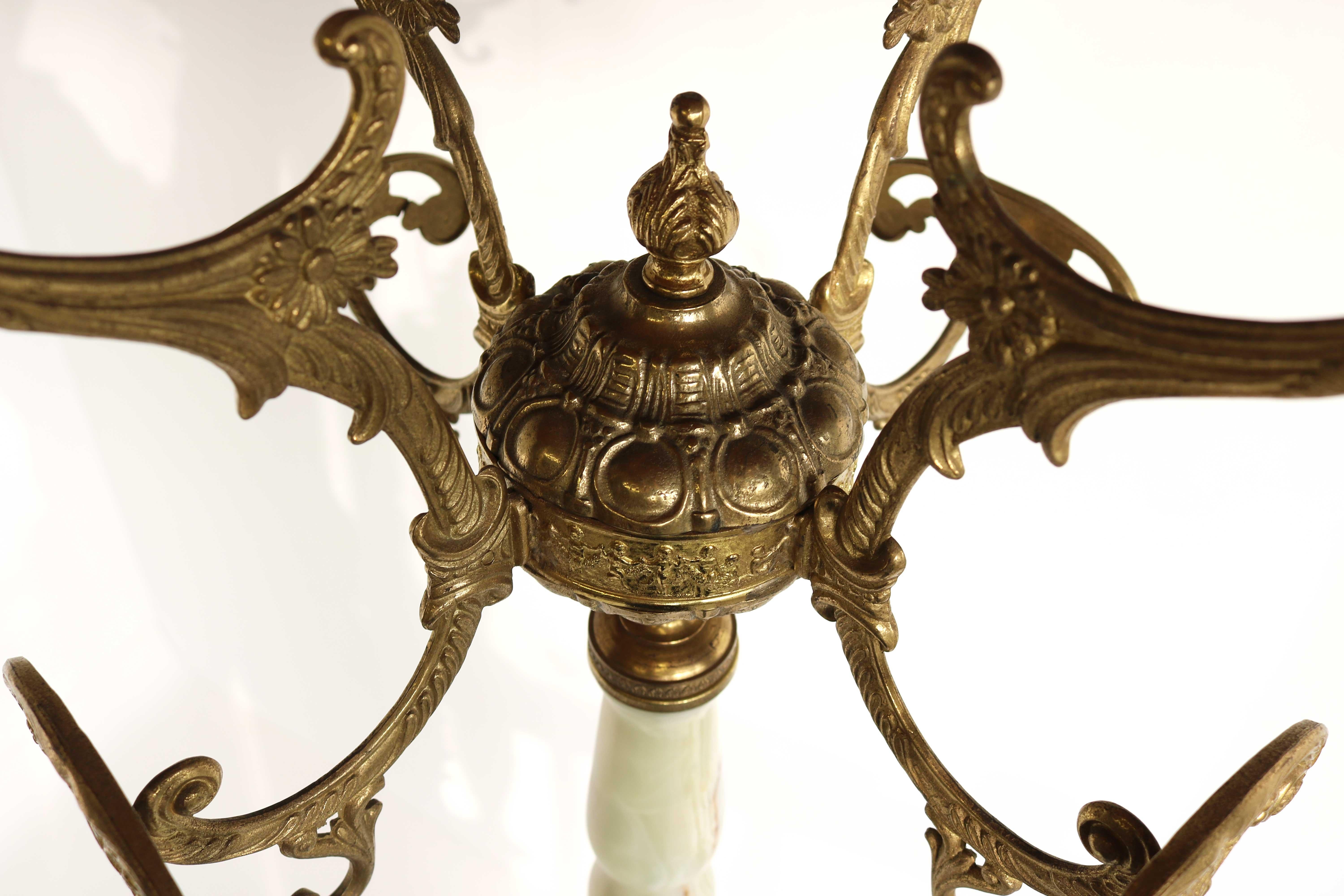 Mid-20th Century Italian Ornate Antique Brass & Onyx Round Marble Coat Hat Rack Hall Tree 1950s For Sale