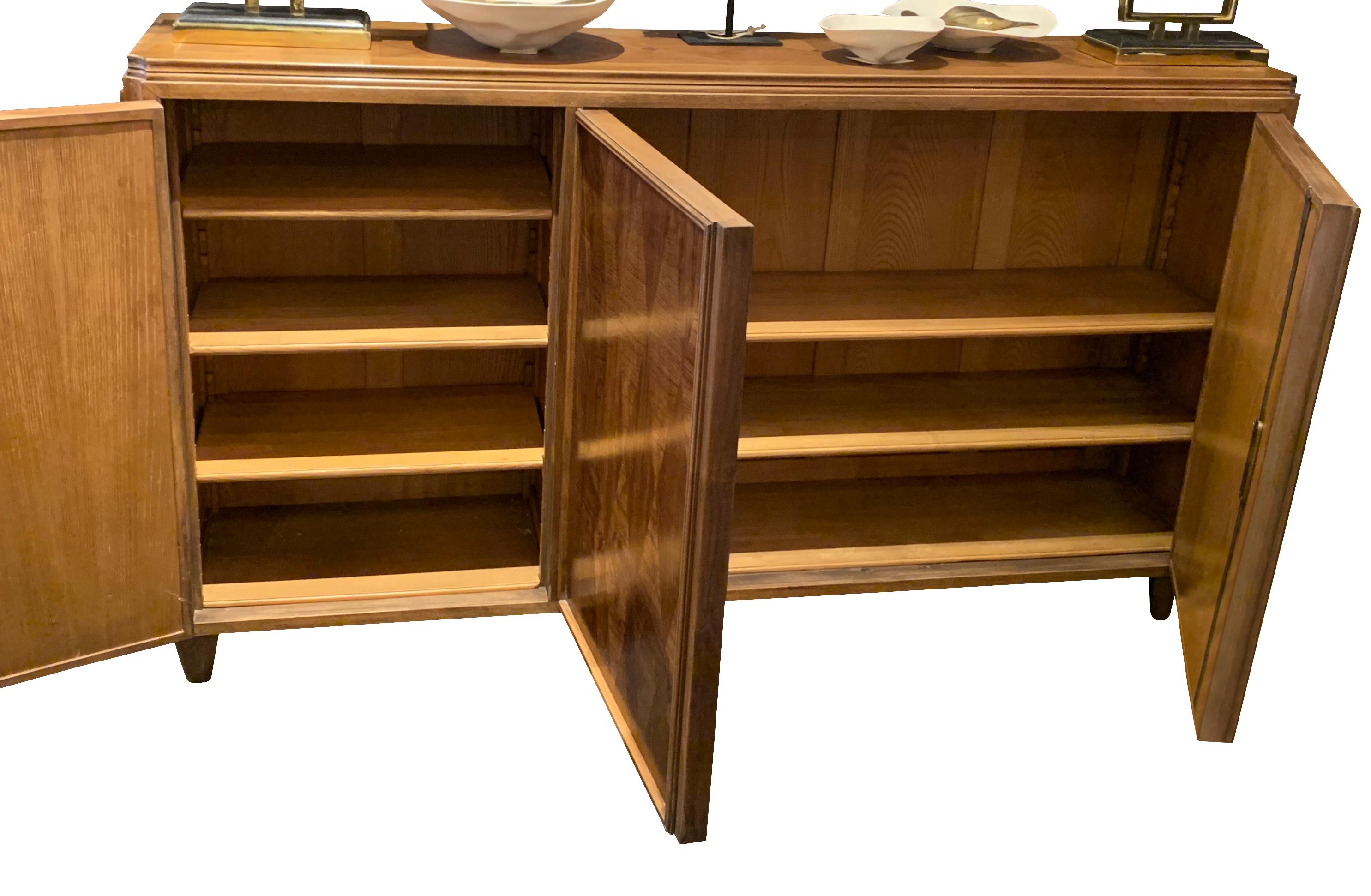 Walnut Parquet and Inlaid Top Credenza in the Style of Osvaldo Borsani, 1930s 2