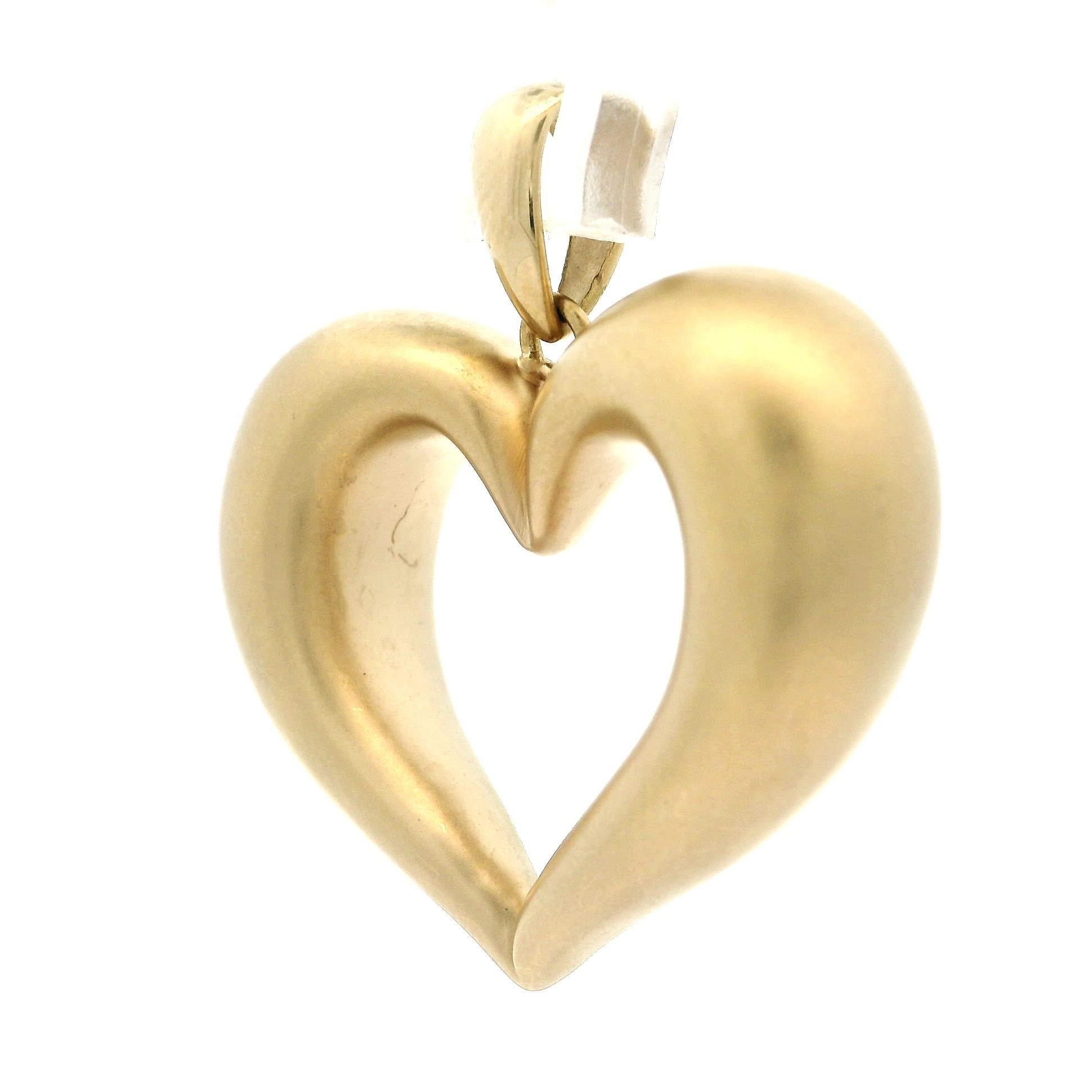 Italian OTC 18k Yellow Gold Large Matte Finish Puffed Open Heart Pendant In Excellent Condition In Montclair, NJ