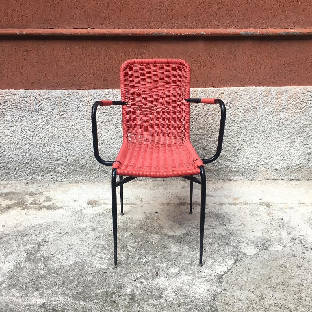 Italian outdoor red Scooby chairs, 1960s
chairs coming from a characteristic hotel in middle Italy. Structured in black metal rod with seat and armrests covered in colored original Scooby.
General good condition.
Measures: 50 x 55 x 75 H.