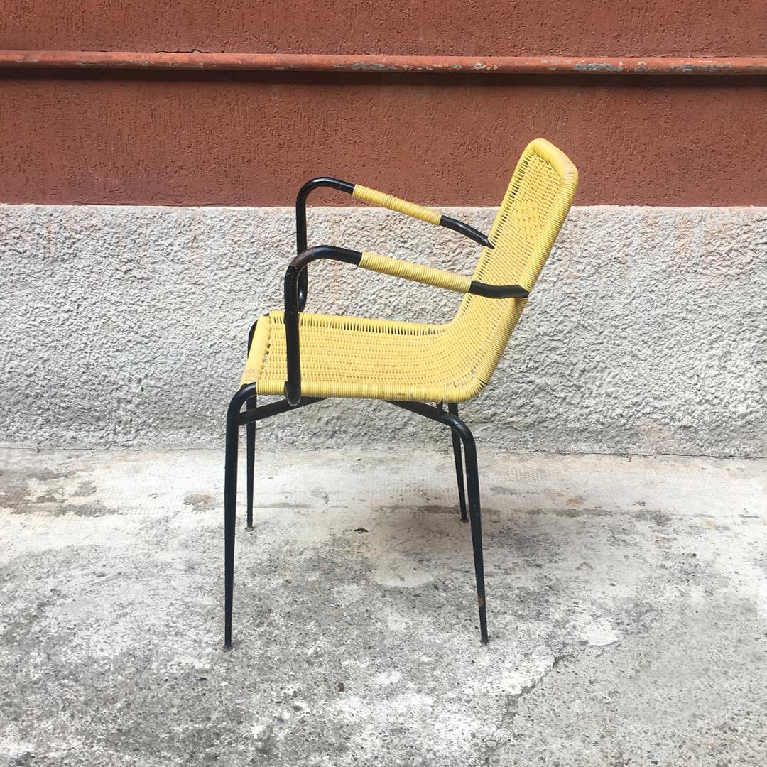 Italian Outdoor Yellow Scooby Chairs, 1960s In Good Condition In MIlano, IT