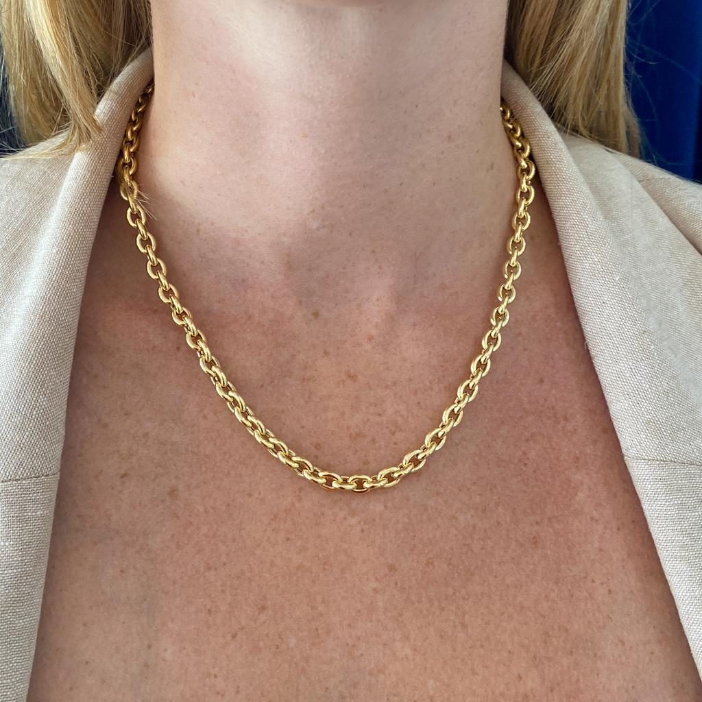 Made for us in Italy, this graceful 6.2 mm wide oval rolo chain is finished to the high standards Italian jewelry is known for! This fabulous statement chain is made affordable by the lightweight design of the links in 14 karat gold. This classy