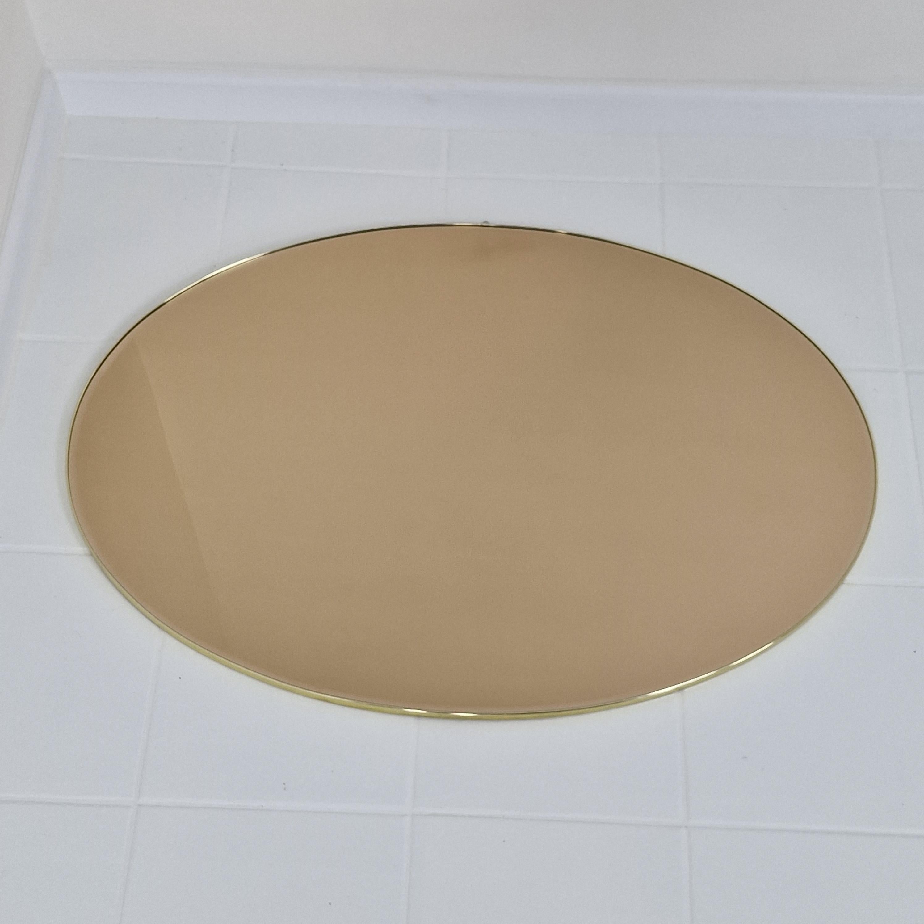 Italian Oval Wall Mirror with Smoked facet Cut Glass and Brass Frame, 1970s For Sale 2