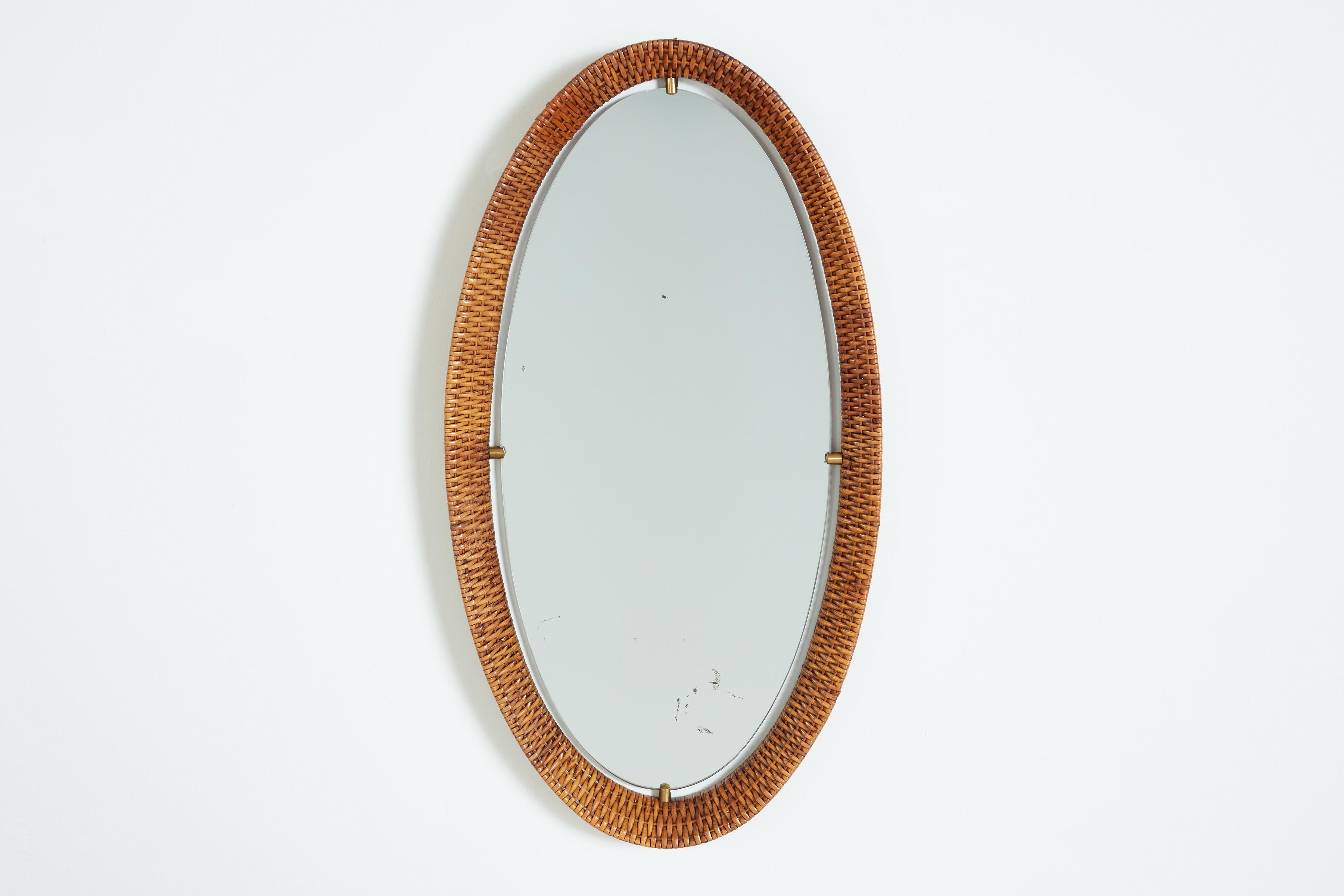 Italian Oval Wicker Mirror In Good Condition For Sale In Beverly Hills, CA