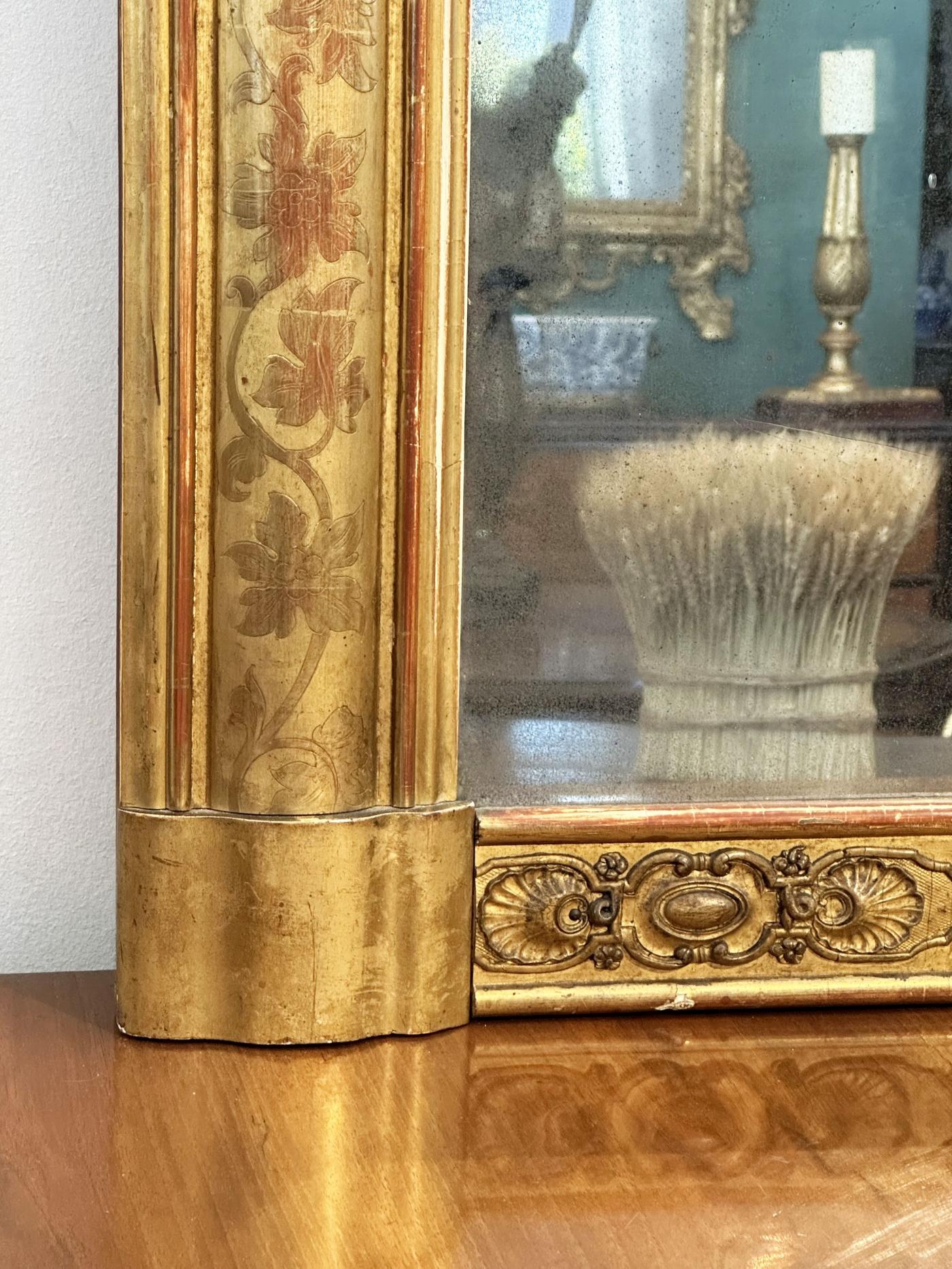 Italian overmantle mirror - Circa 1850 For Sale 4