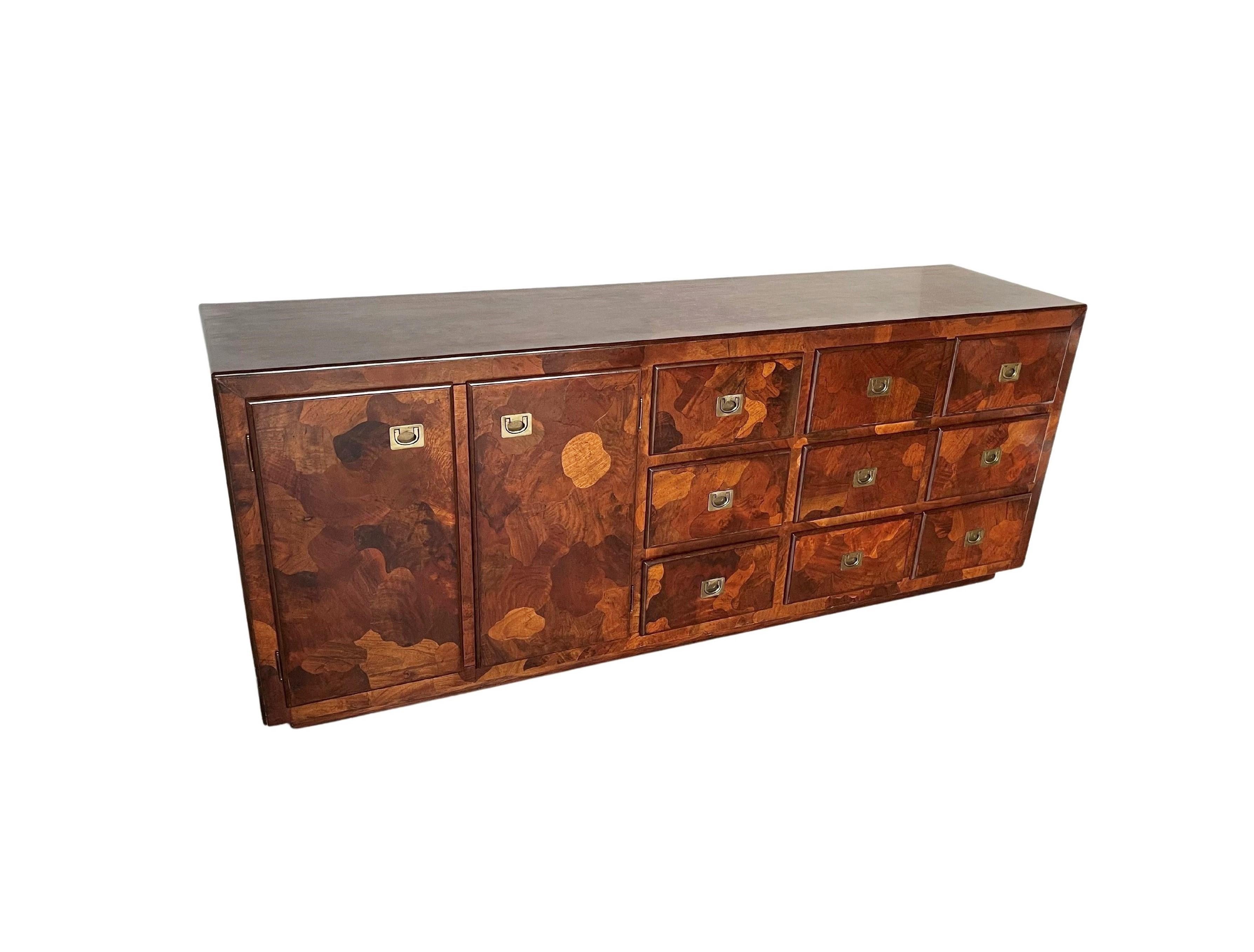 Italian Oyster Burl Chest of Drawers Dresser with Brass Hardware 3