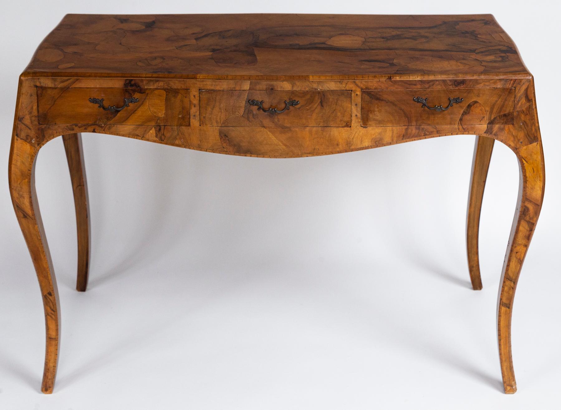 Italian Oyster Burlwood Console Table, 20th Century 1