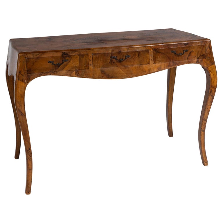 Italian Oyster Burlwood Console Table, 20th Century For Sale at 1stDibs