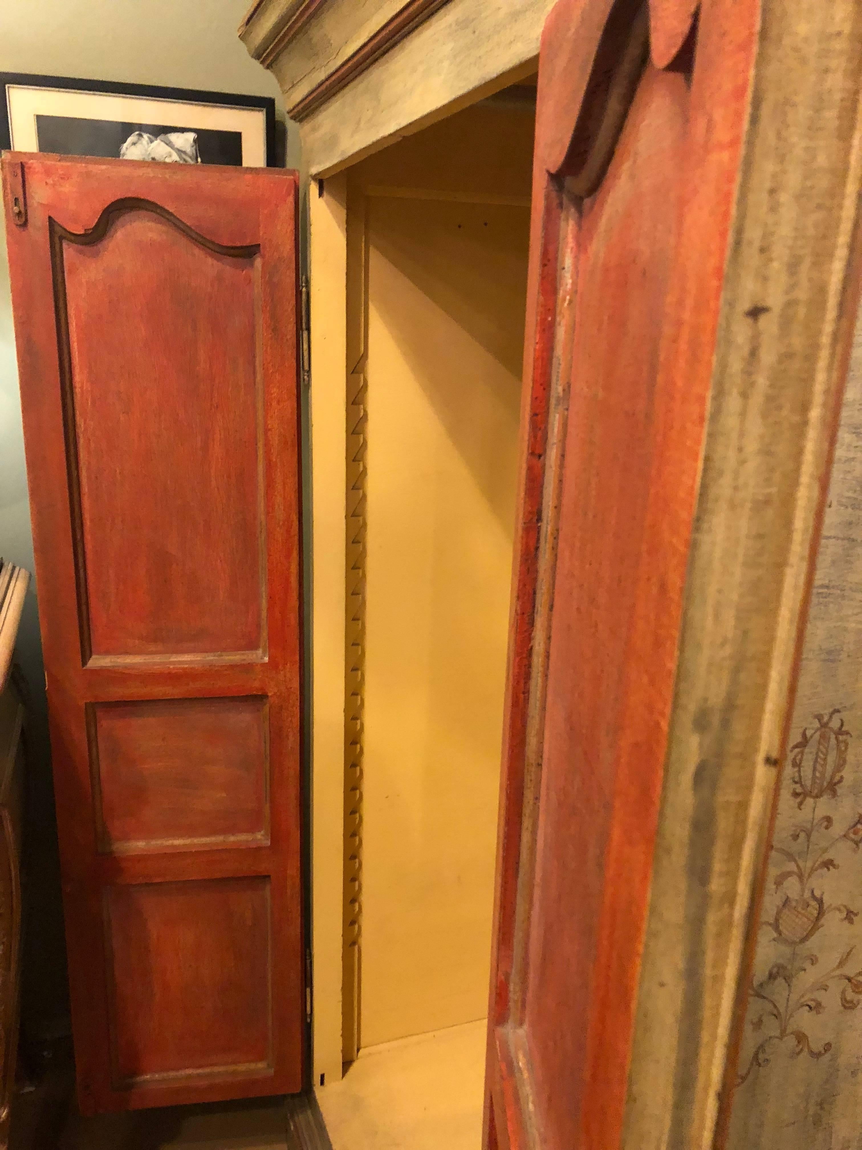 Italian Paint Decorated Cabinet or Wardrobe 7