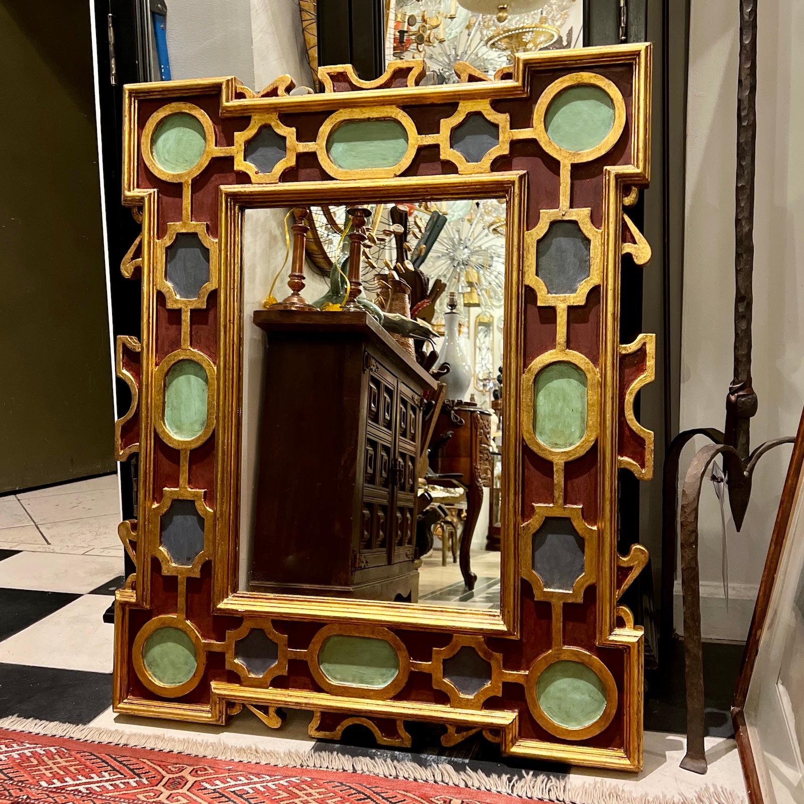 Italienischer bemalter und vergoldeter Spiegel (Vergoldet) im Angebot