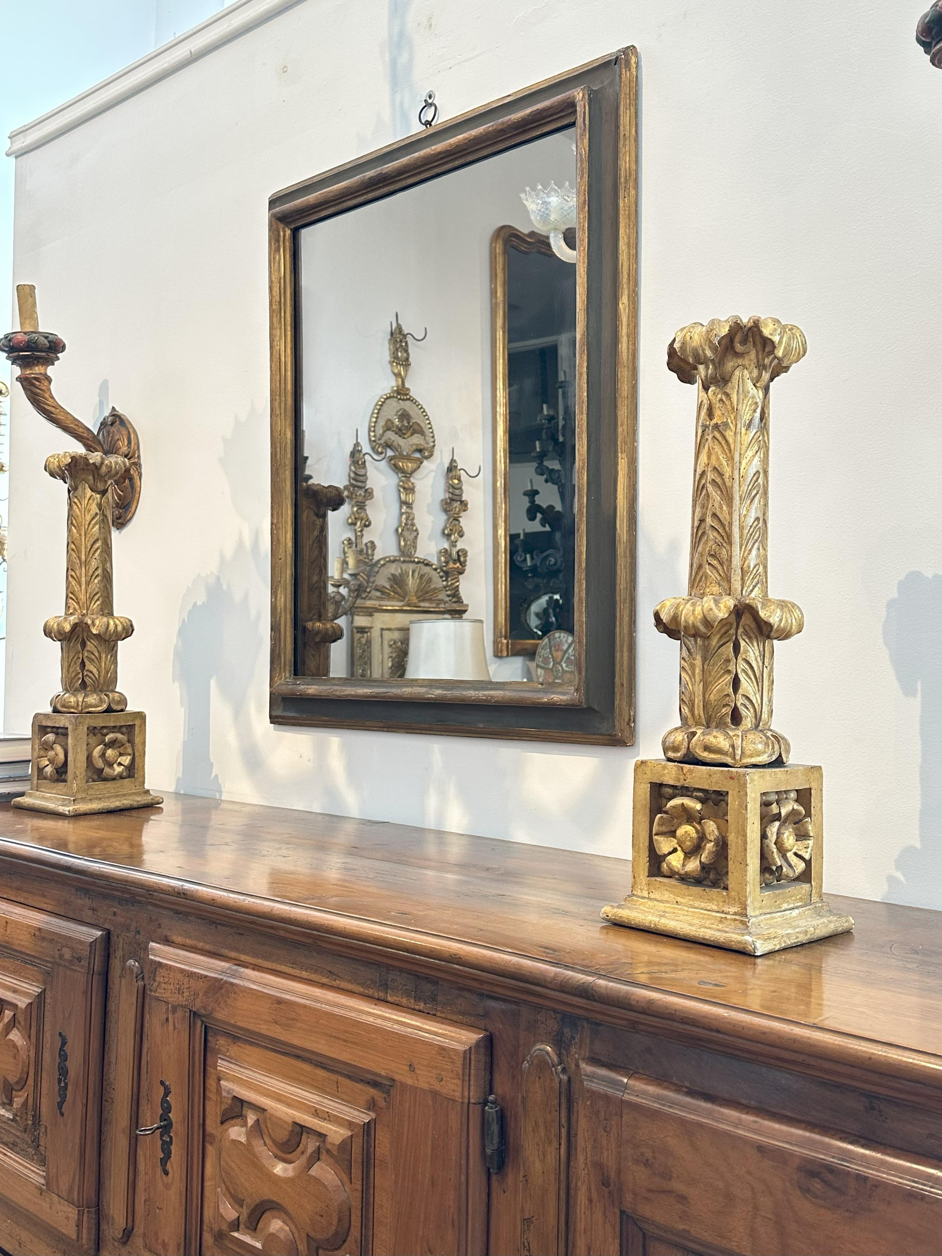 Specchio italiano dipinto e in legno dorato - CIRCA 1700 in vendita 5