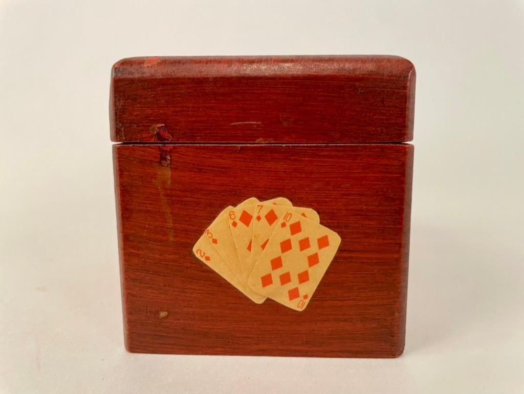 Bois Boîte à cartes à jouer italienne peinte et laquée, vers 1900 en vente