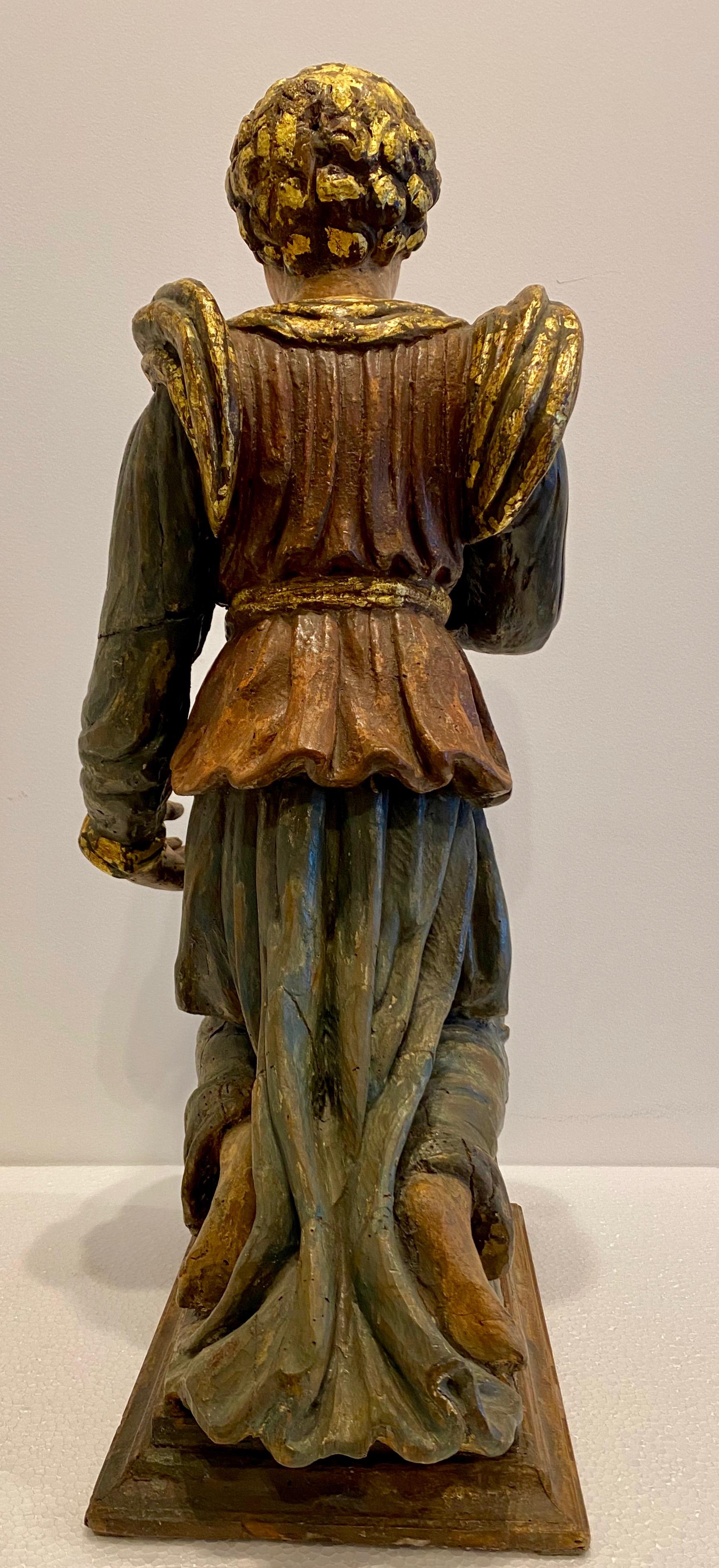 Italian Painted and Lacquered Wooden Sculpture of a Kneeling Figure, Circa 1650 For Sale 3