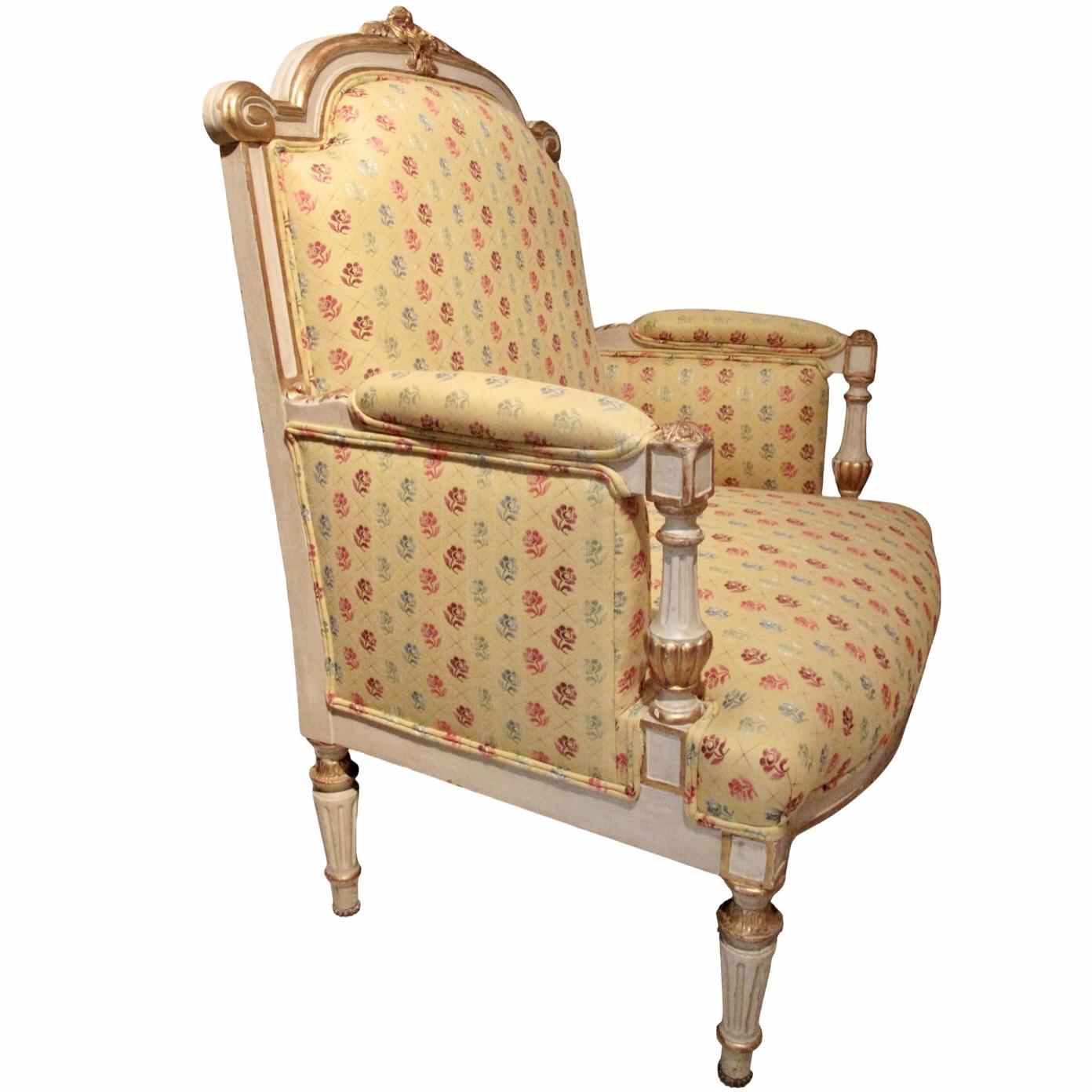 Hand-Carved Italian Painted And Parcel Gilt Marquise Armchair, 19th Century For Sale