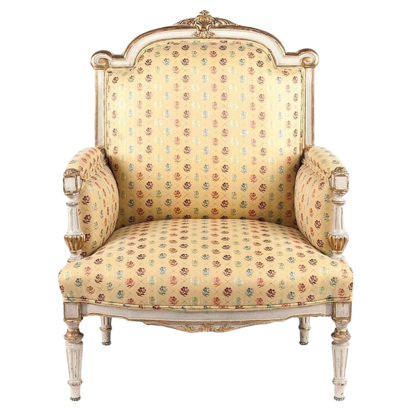 Italian Painted And Parcel Gilt Marquise Armchair, 19th Century For Sale