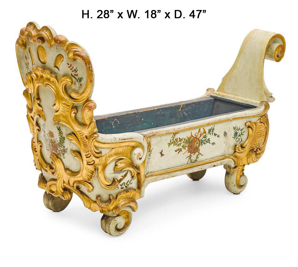 Wood Italian Painted and Parcel-Gilt Planter, 19th Century For Sale