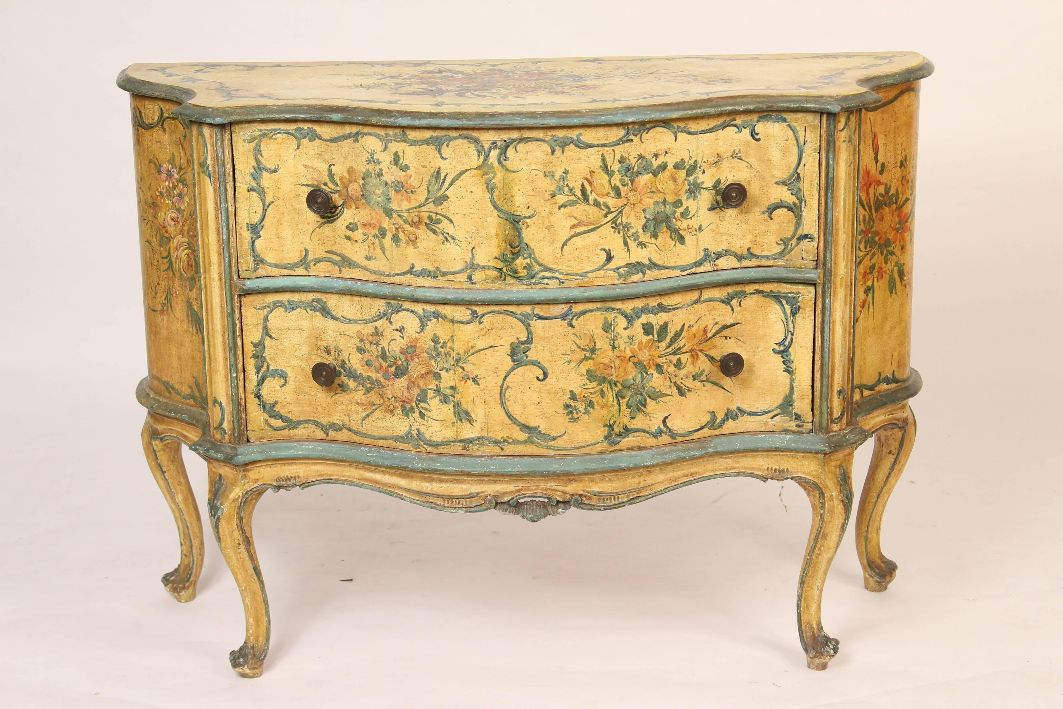 Italian Louis XVI style serpentine front painted chest of drawers, circa 1920.