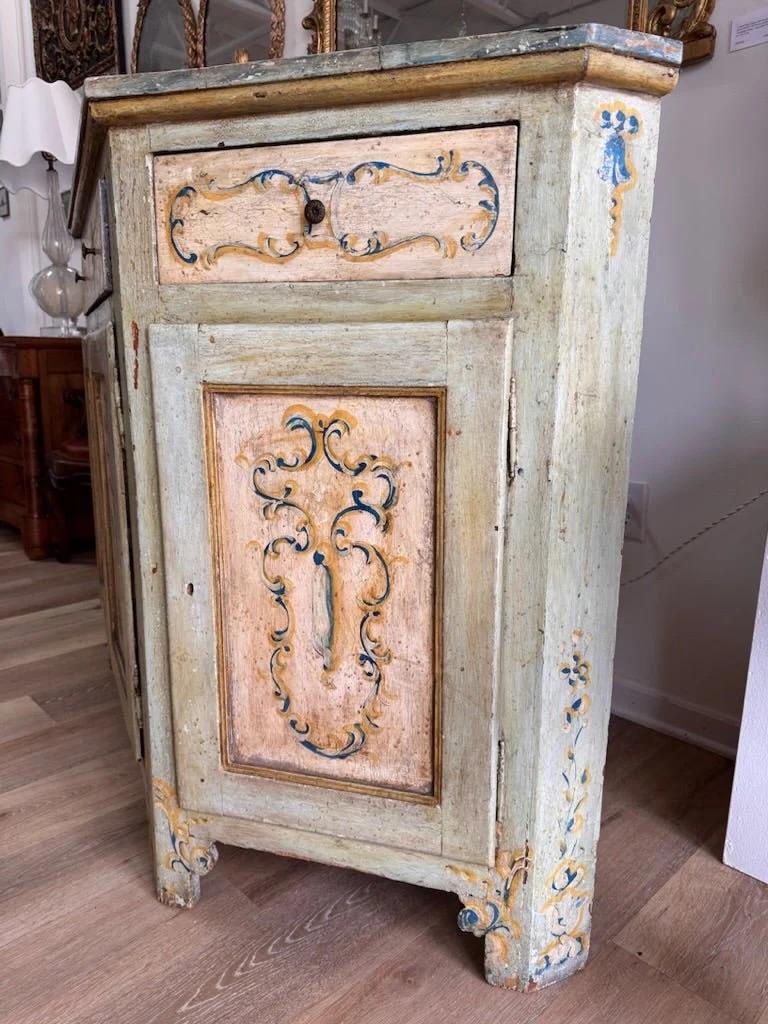 Italian Painted Florentine Credenza, Late 18th Century For Sale 2