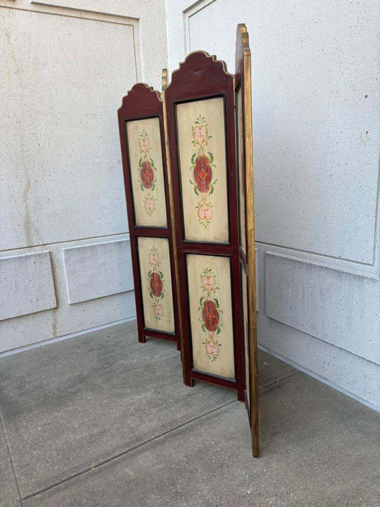 Biombo Italiano De Cuatro Paneles De Madera Pintada Con Decoración Floral en venta 13
