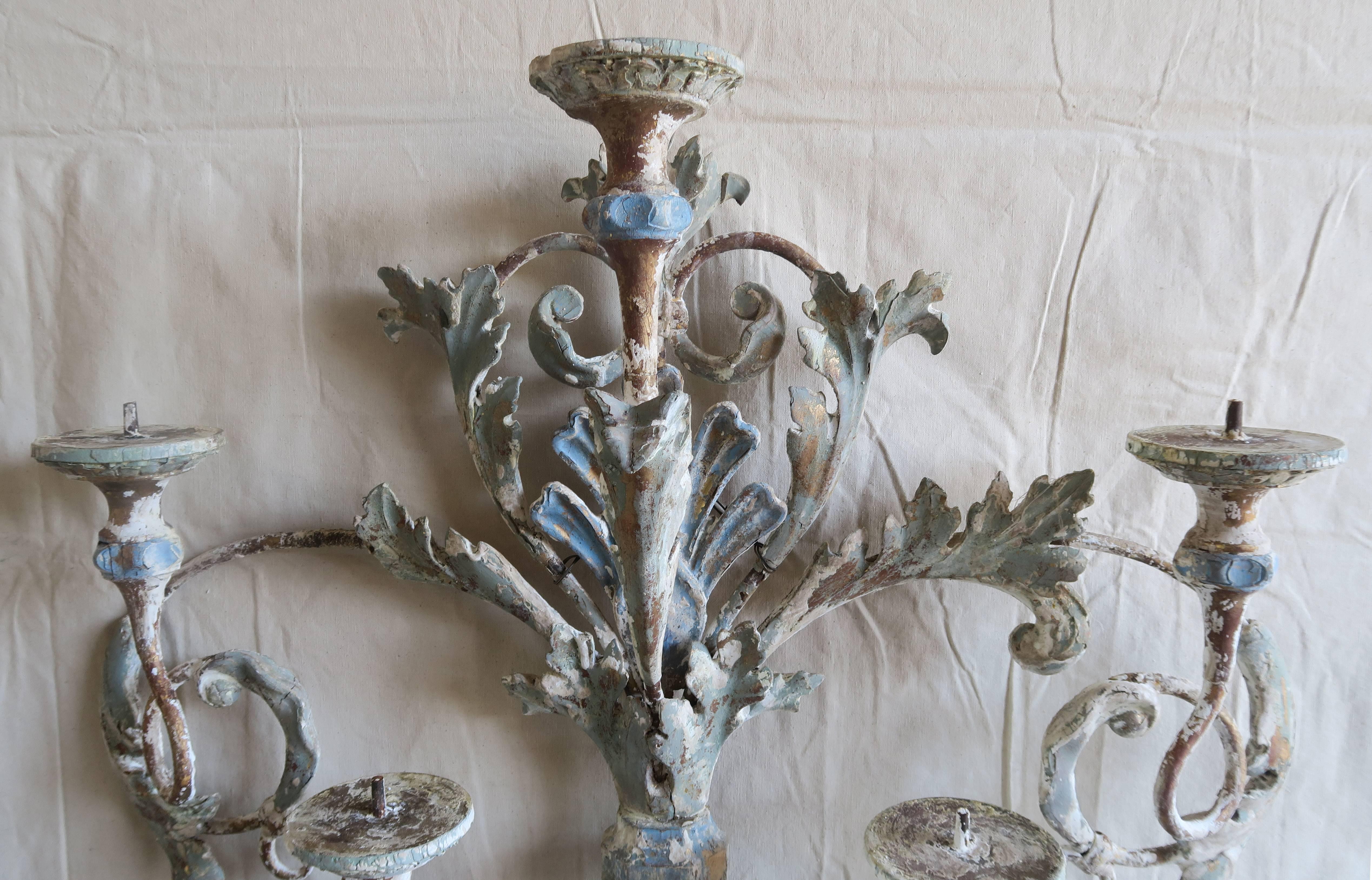 Italian Painted Iron and Wood Acanthus Leaf Wall Decor 1