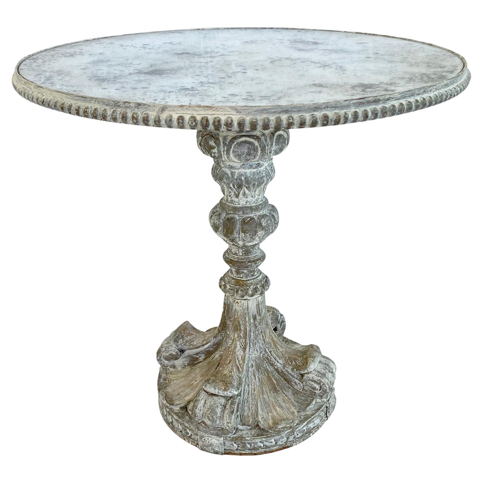 Table d'appoint italienne peinte avec plateau rond en miroir vieilli en vente