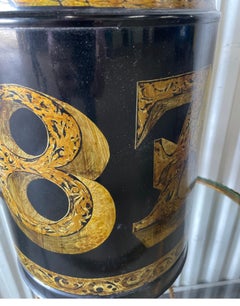 Caja de té de tole pintada a la italiana