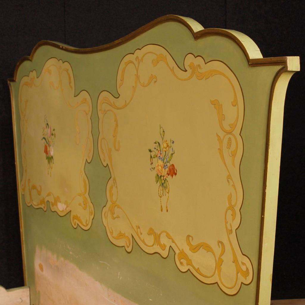 Italian Painted Wooden Double Bed in Art Nouveau Style from 20th Century 5