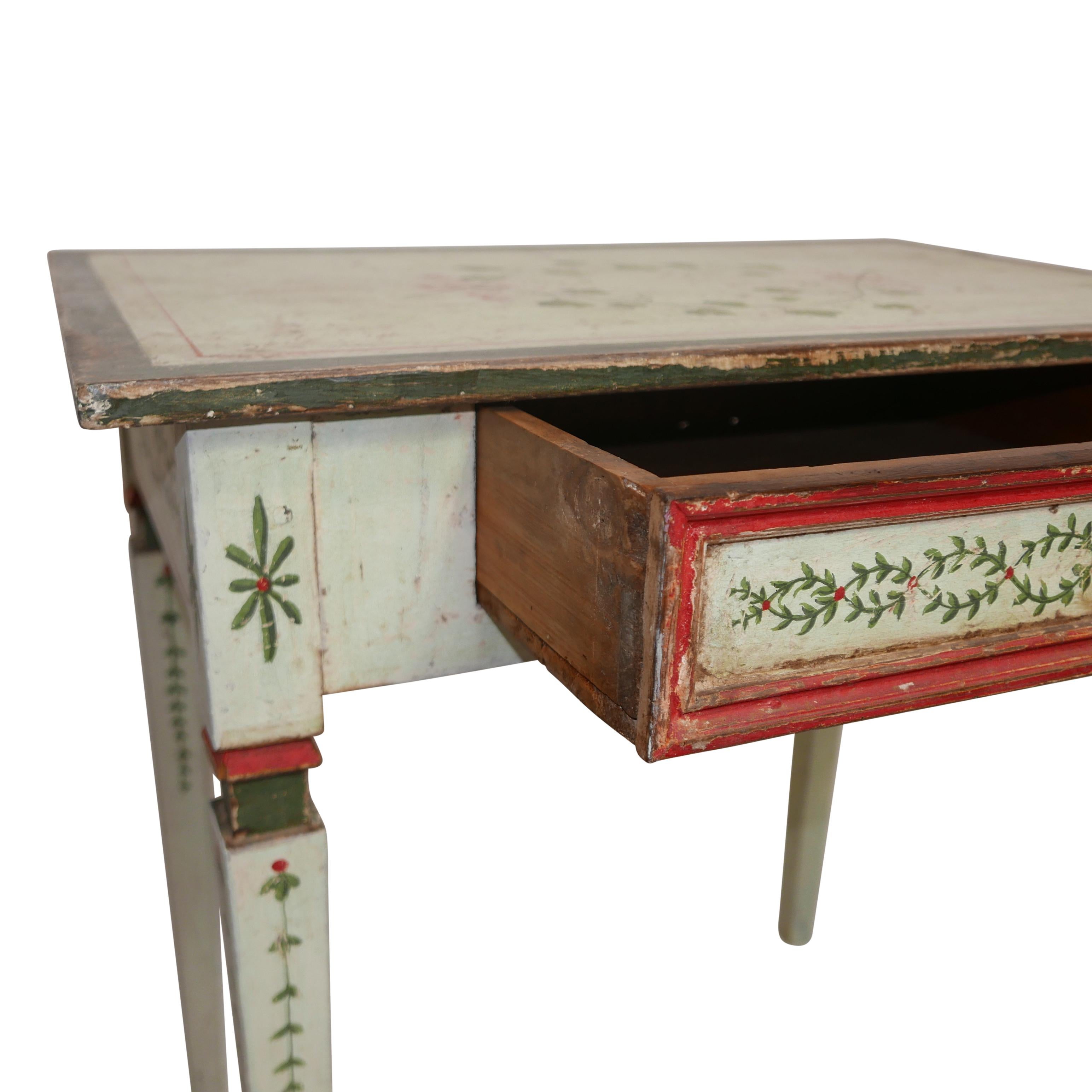 Italian Painted Writing Table, Desk, Side Table, Early 19th Century In Good Condition In San Francisco, CA
