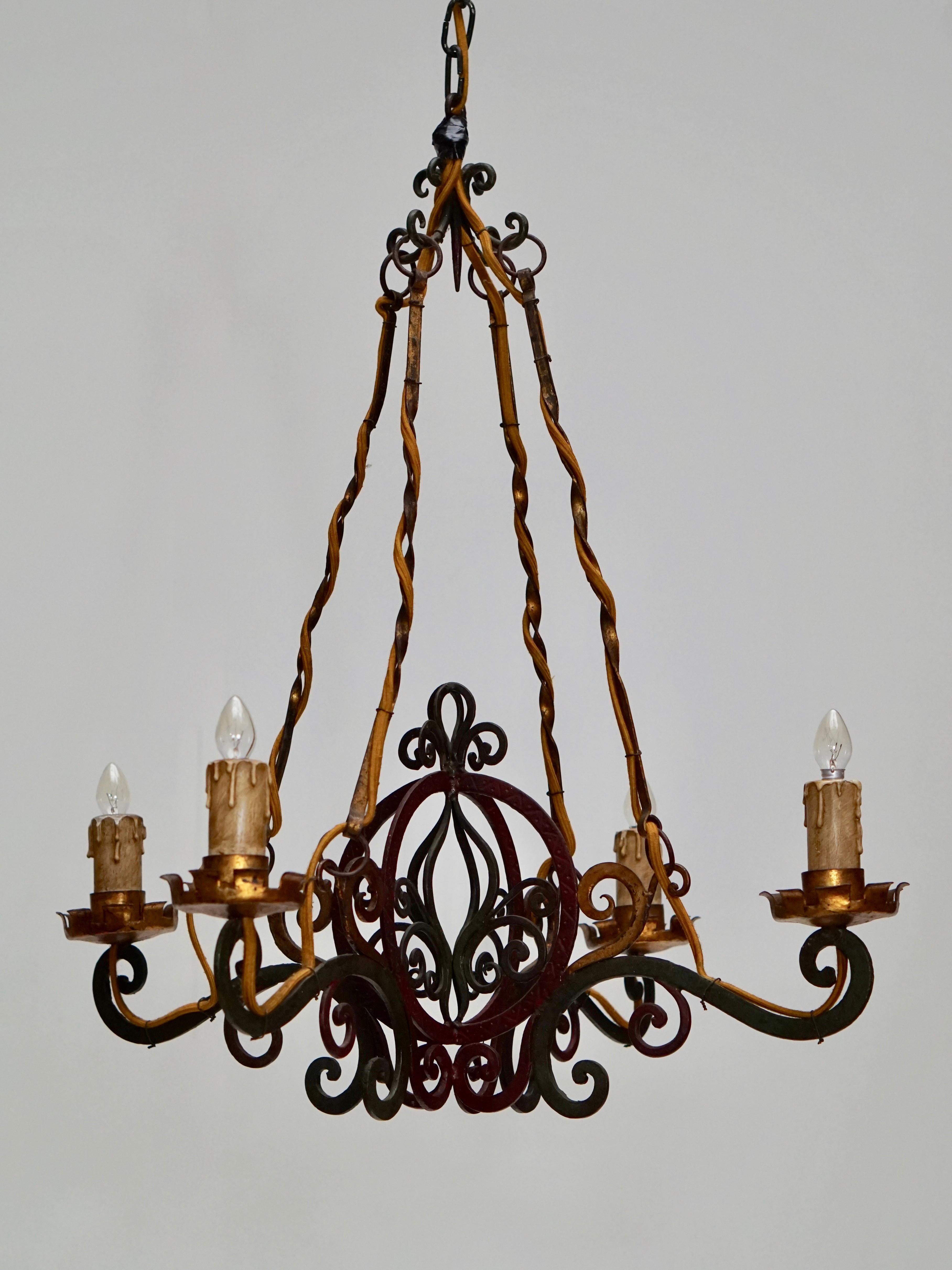 Italian Painted Wrought Iron Four Lights Chandelier In Good Condition For Sale In Antwerp, BE