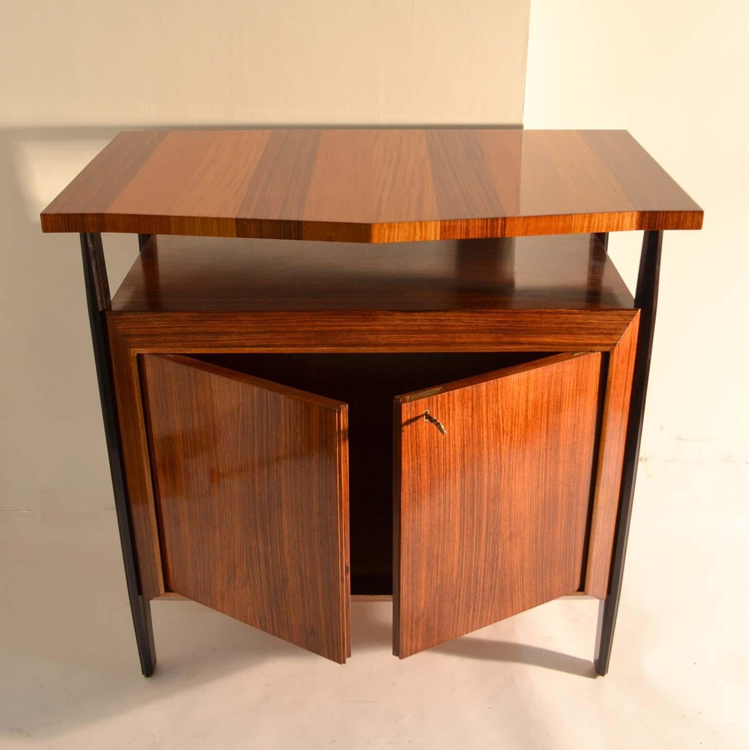 Italian Pair of Cabinets in Blond & Palisander Veneers Attributed to Ico Parisi 1955