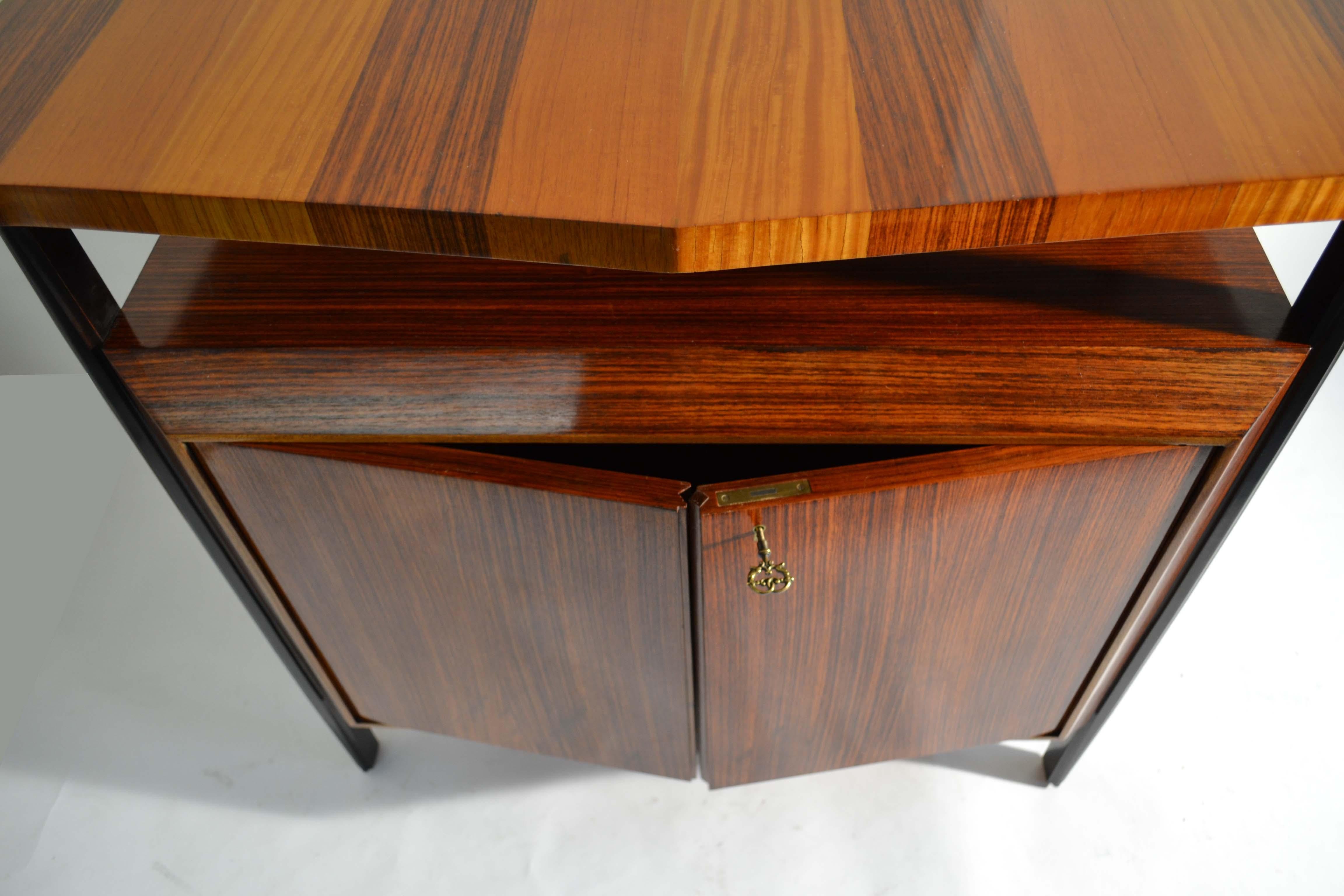 Pair of Cabinets in Blond & Palisander Veneers Attributed to Ico Parisi 1955 2