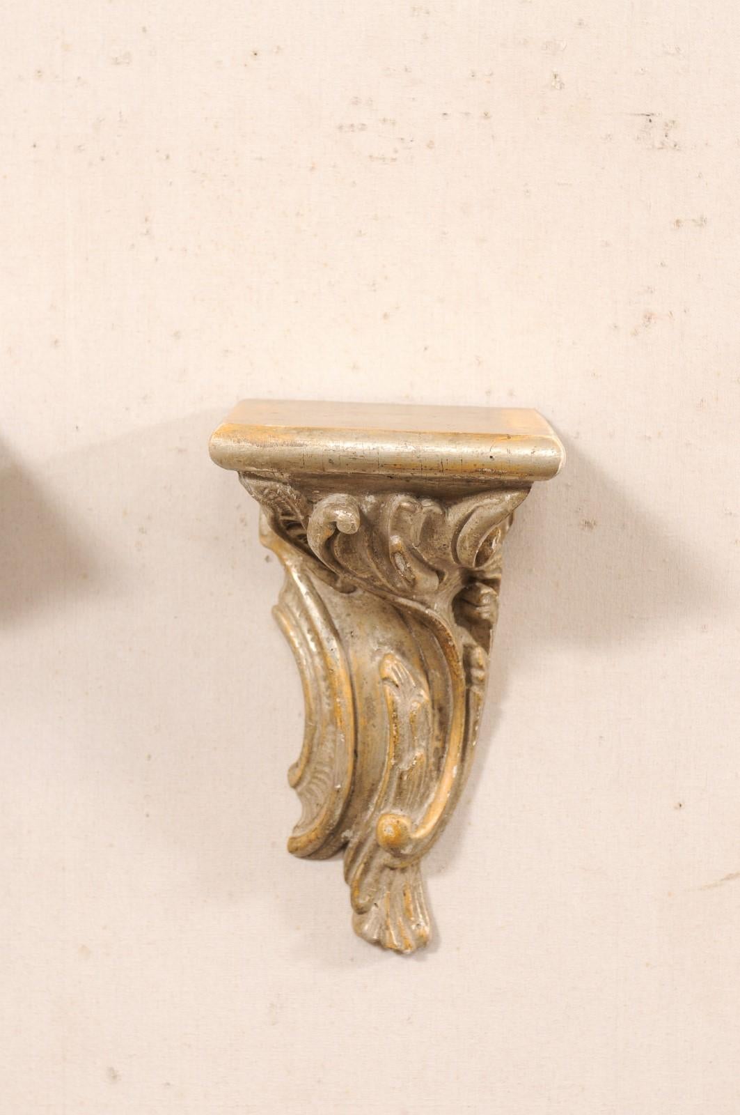 19th Century Italian Pair of 19th C. Rinceau-Carved Wall Shelf Brackets in Silver & Gold For Sale
