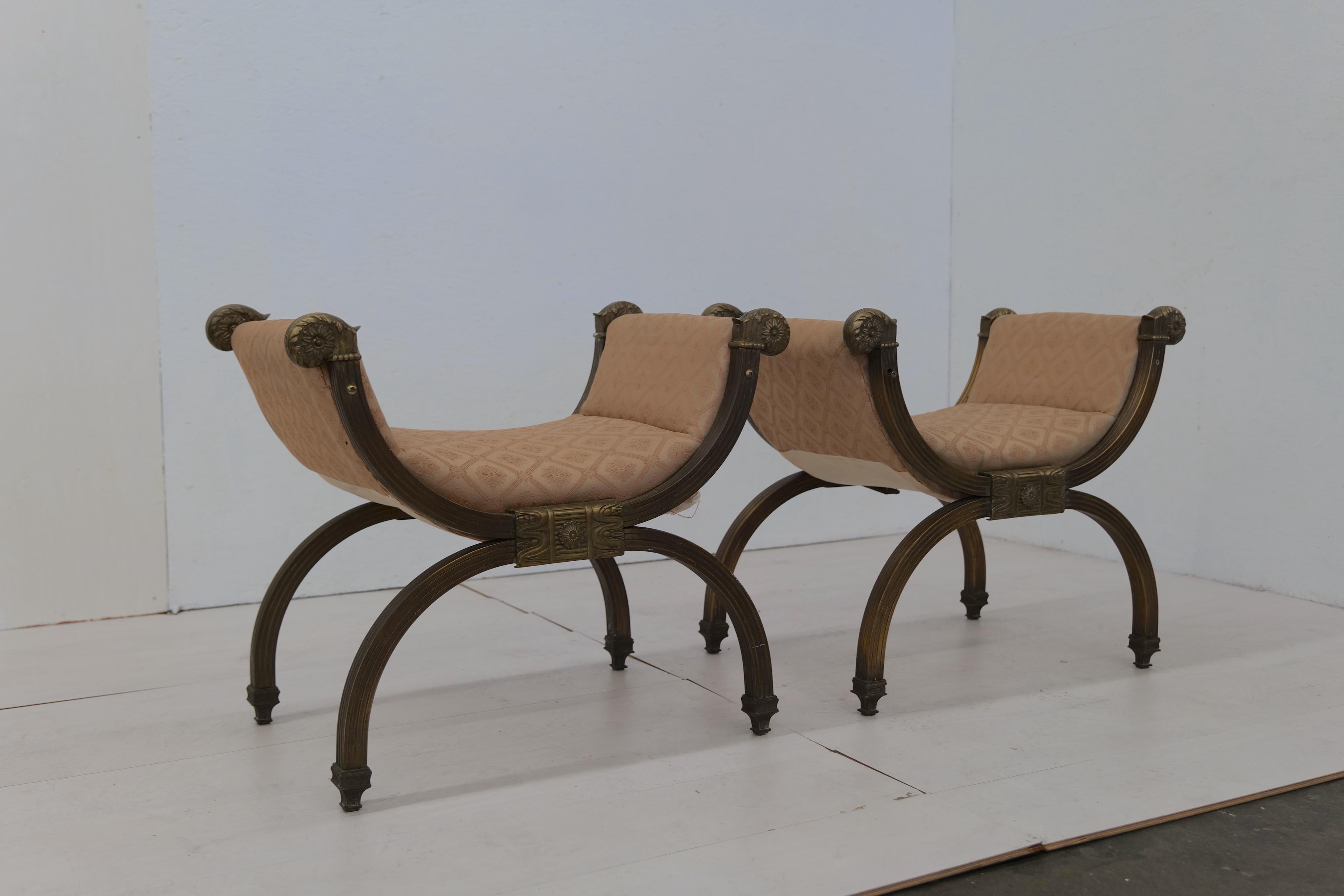 Paire de 2 fauteuils baroques italiens, années 1600 en vente 1