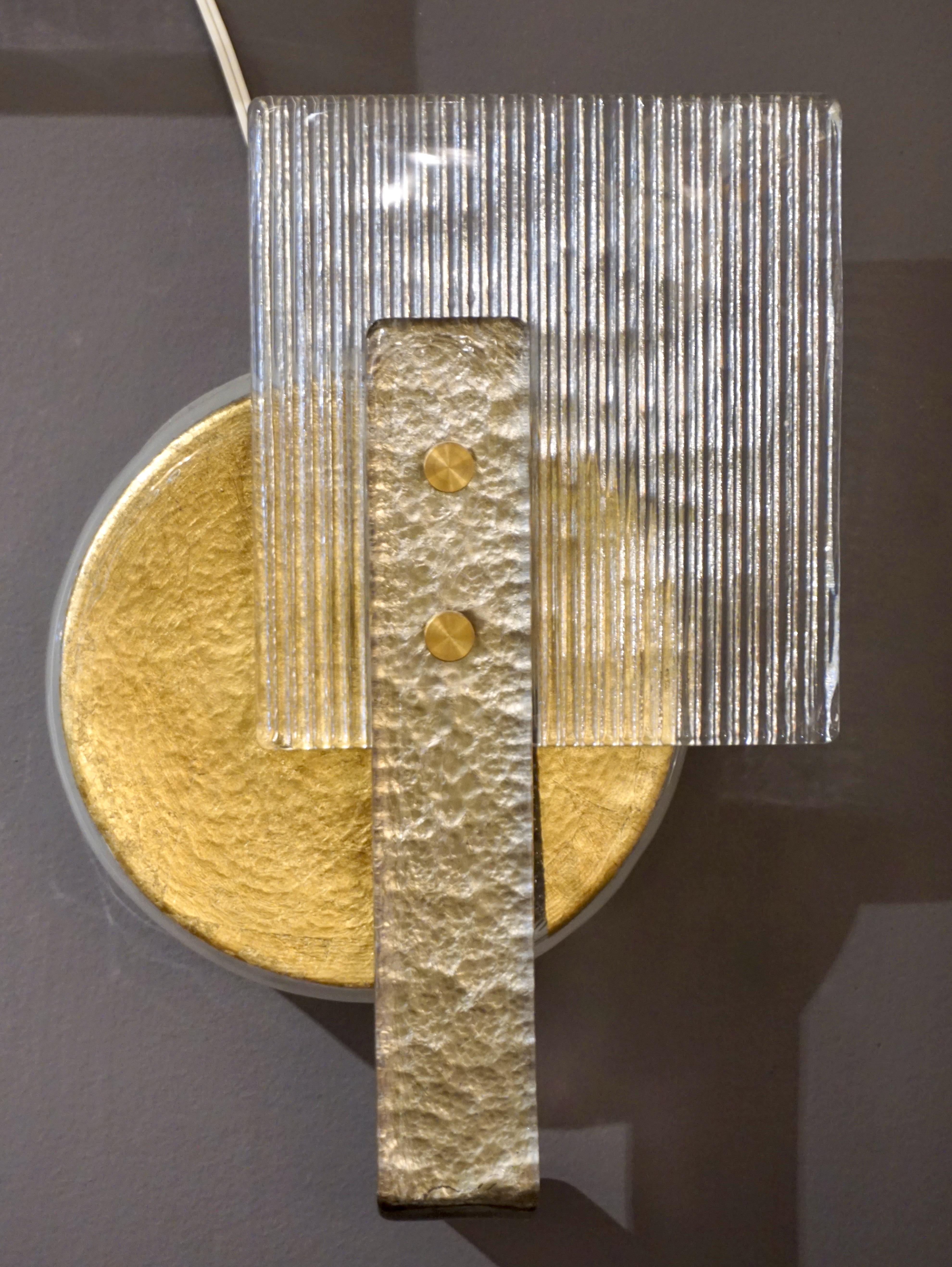 Paire d'appliques modernes abstraites italiennes en verre de Murano en or:: argent et cristal en vente 7