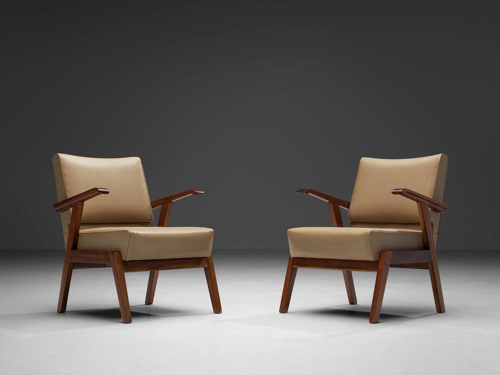 Mid-20th Century Italian Pair of Armchairs in Beige Upholstery and Walnut For Sale