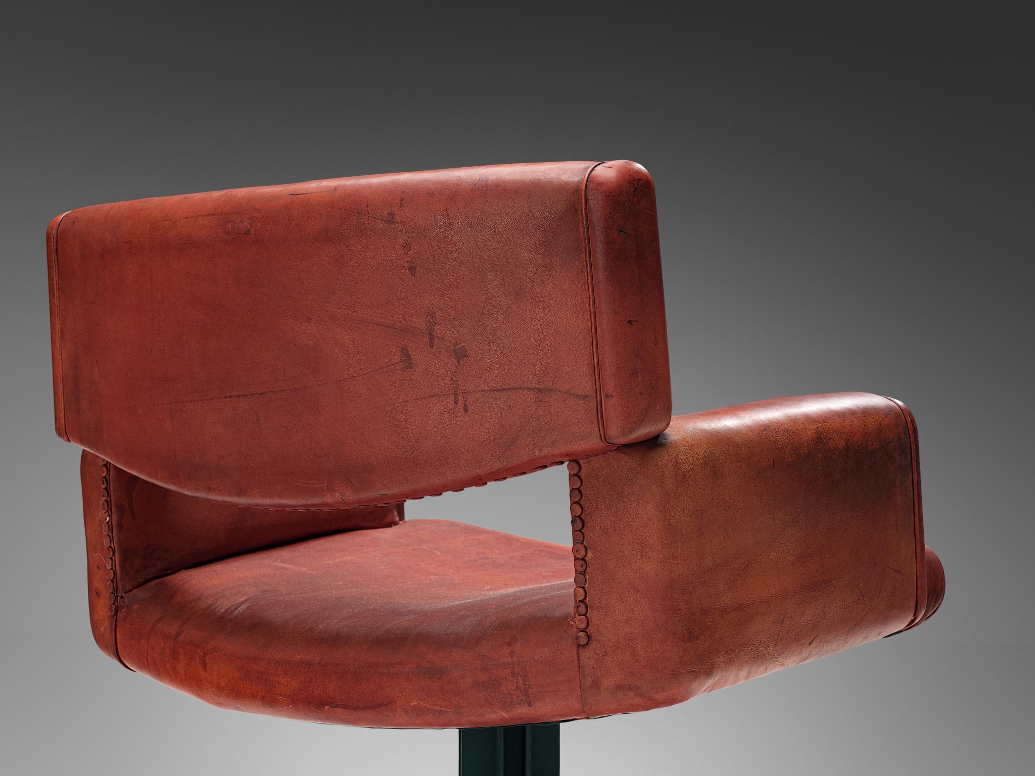 Post-Modern Italian Pair of Armchairs in Marble and Red Leather For Sale